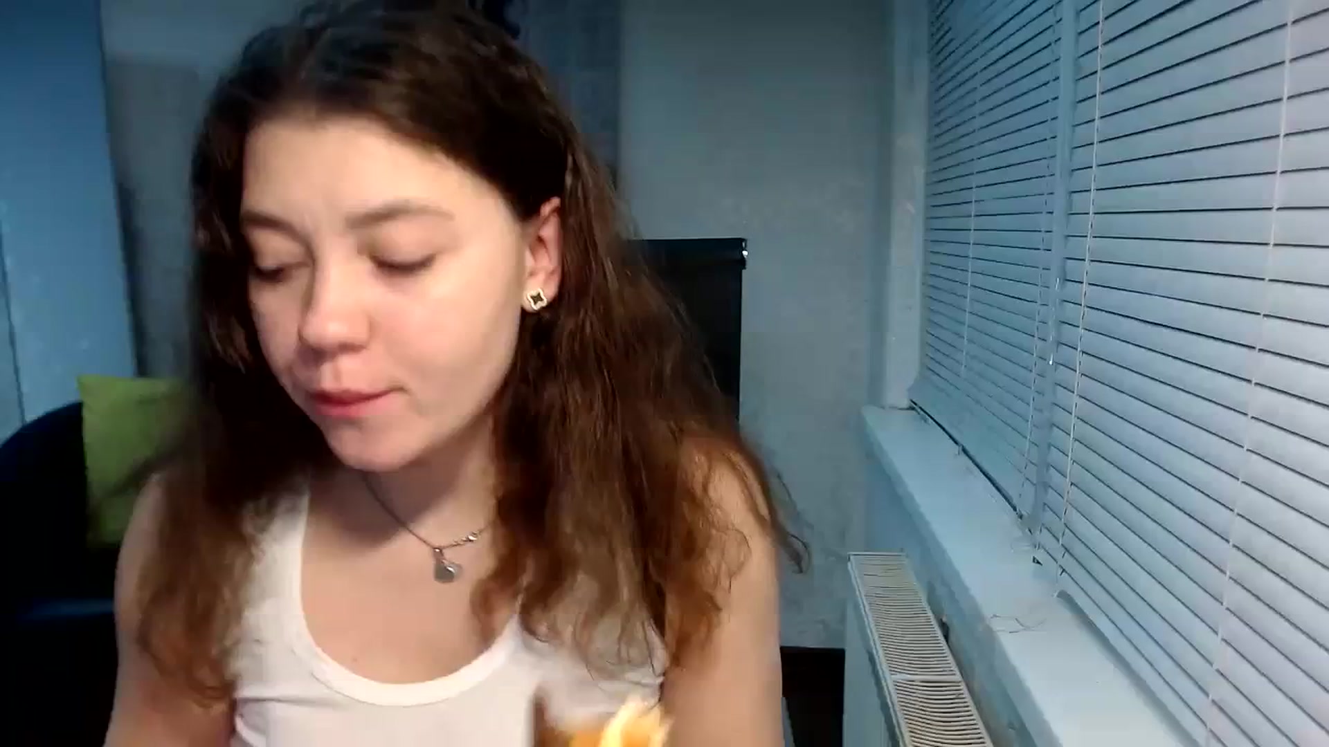 Gallery image thumbnail from SweetArinaA's myfreecams stream on, 02/15/2024, 16:53 image 15 of 20