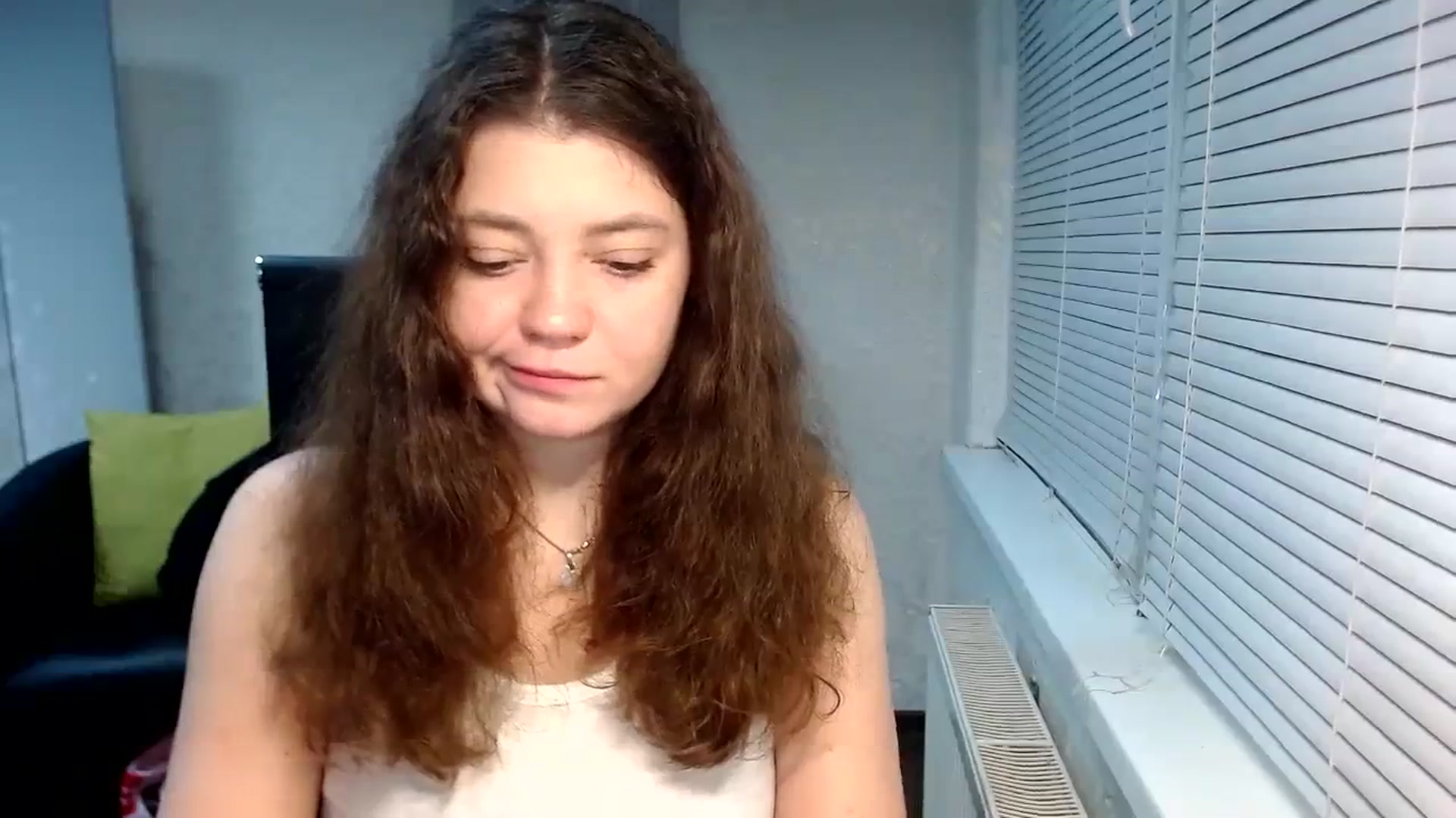 Gallery image thumbnail from SweetArinaA's myfreecams stream on, 02/15/2024, 16:53 image 6 of 20
