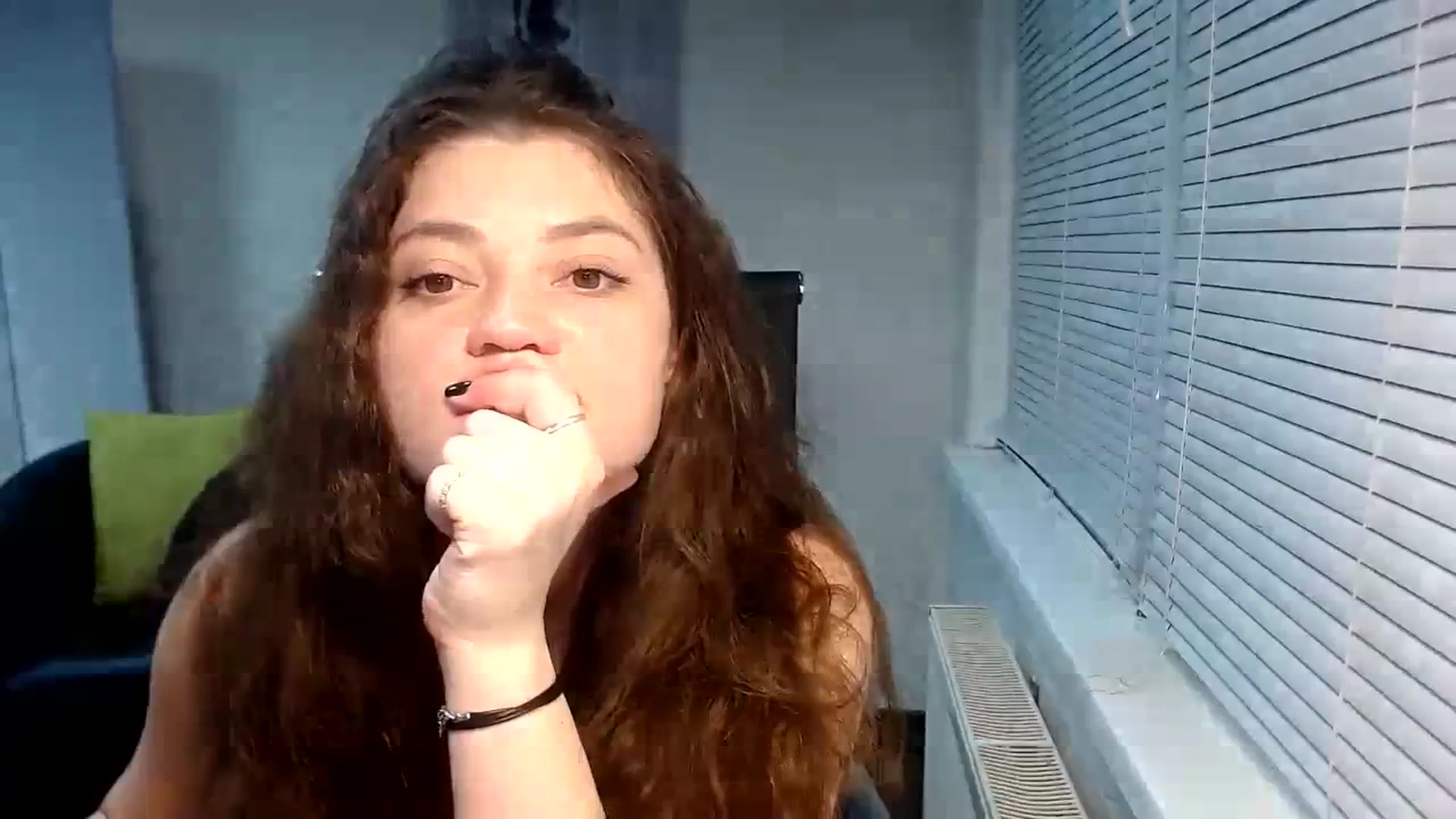 Gallery image thumbnail from SweetArinaA's myfreecams stream on, 02/15/2024, 16:53 image 11 of 20