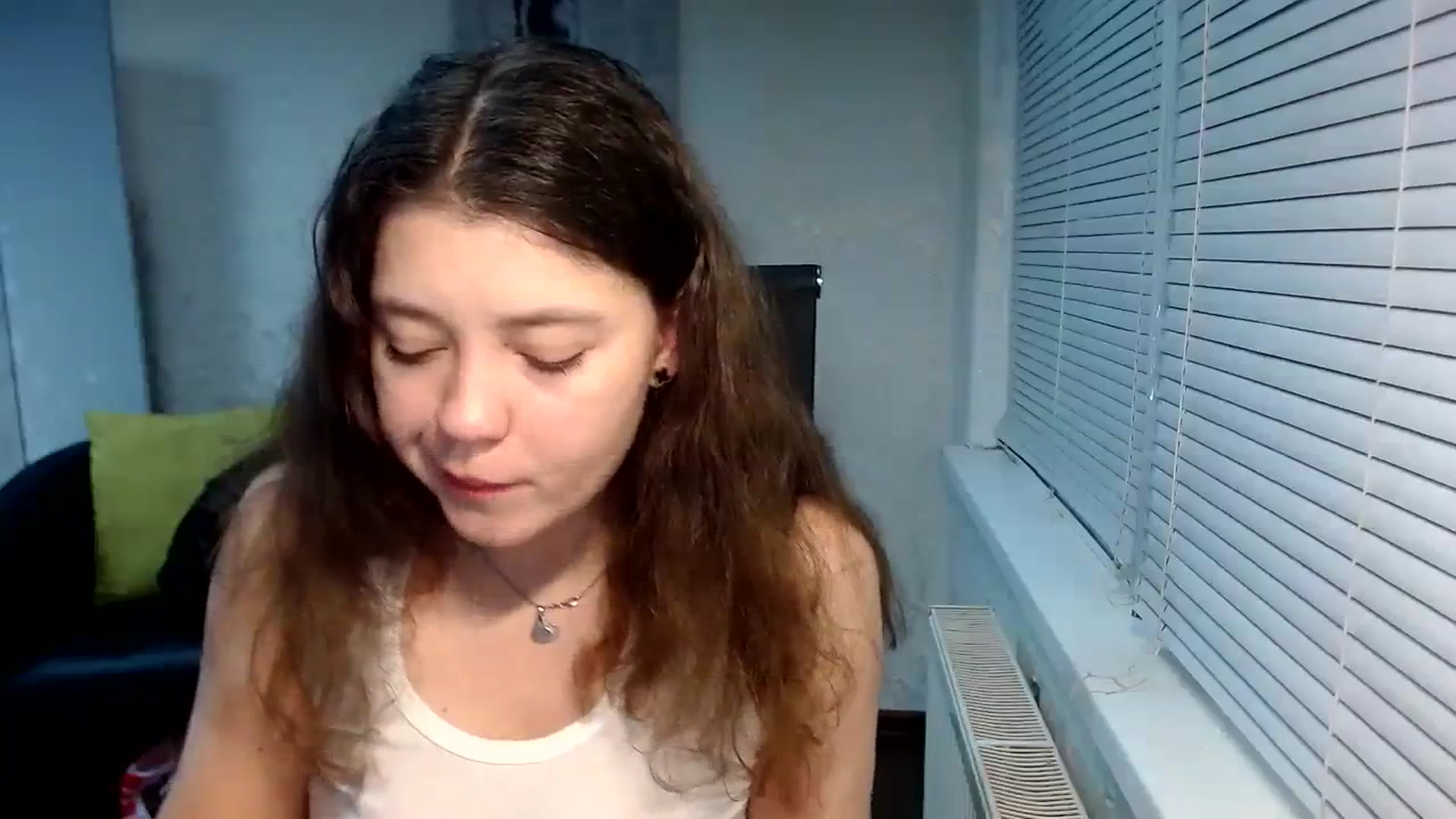 Gallery image thumbnail from SweetArinaA's myfreecams stream on, 02/15/2024, 16:53 image 16 of 20