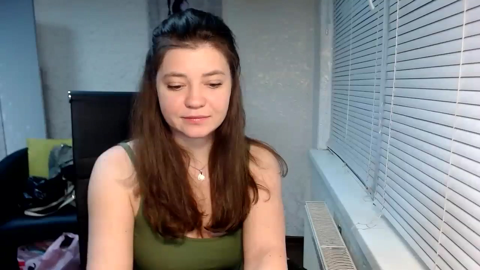 Gallery image thumbnail from SweetArinaA's myfreecams stream on, 02/17/2024, 15:42 image 11 of 20