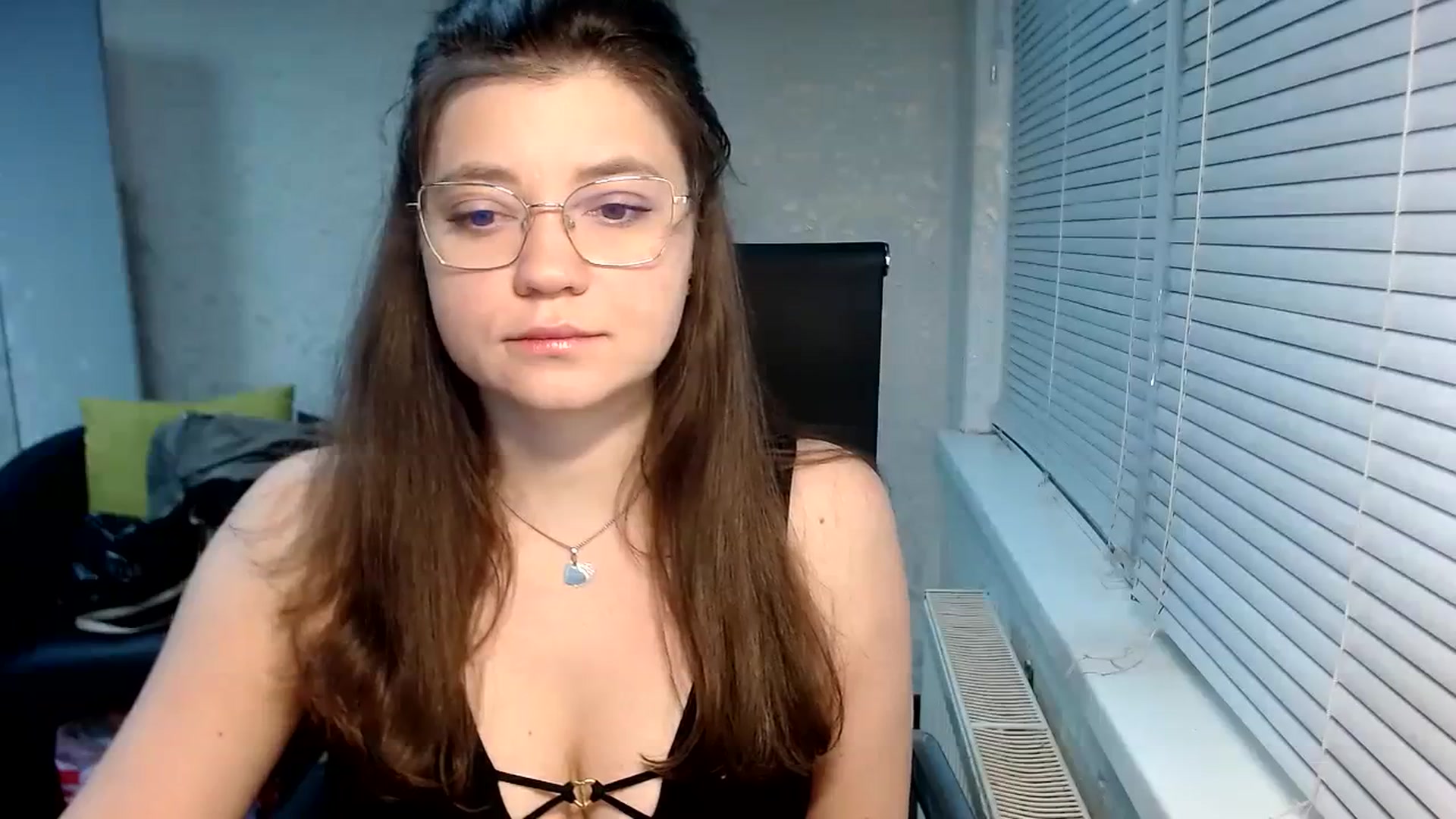 Gallery image thumbnail from SweetArinaA's myfreecams stream on, 02/17/2024, 15:42 image 4 of 20