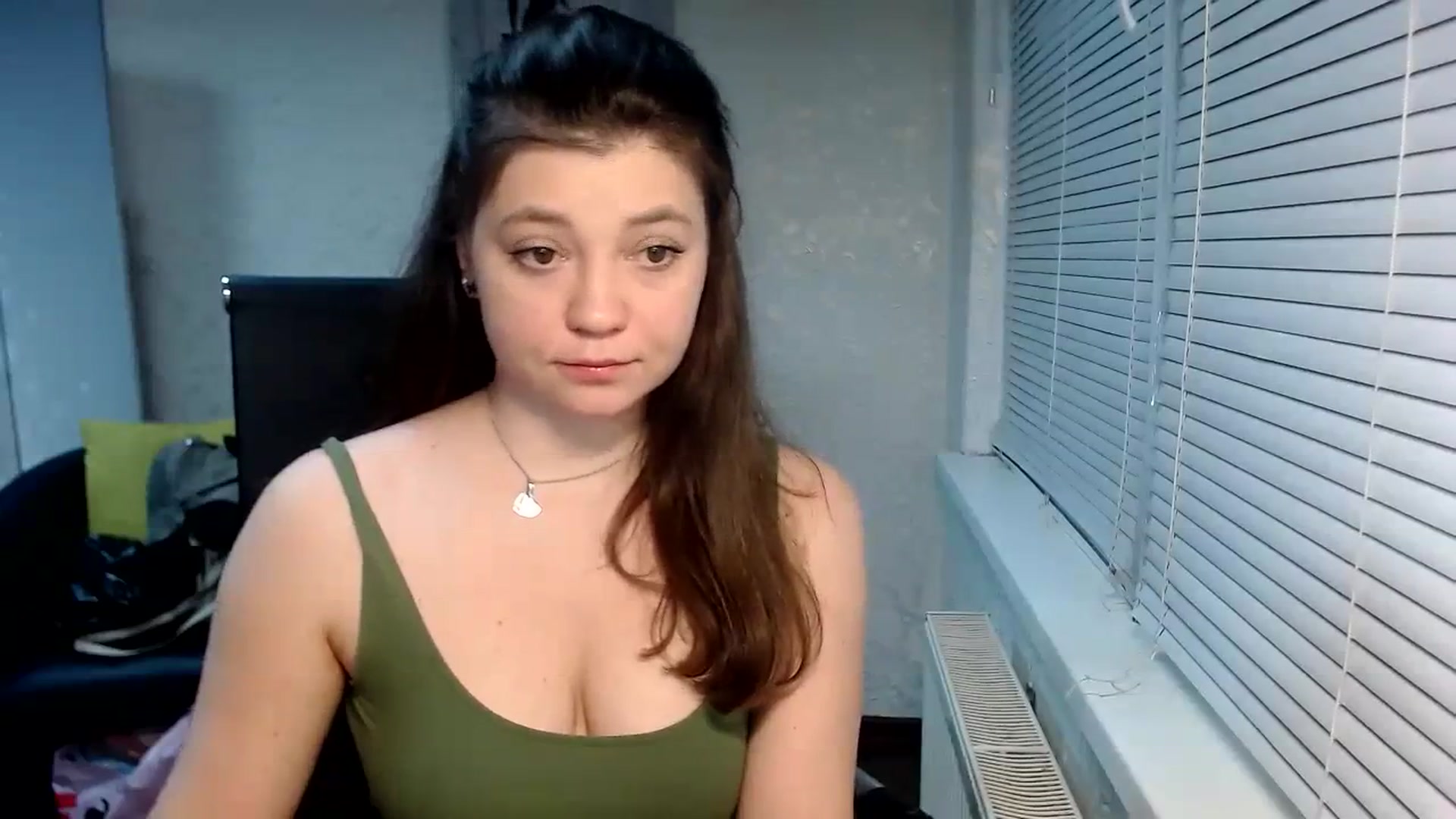 Gallery image thumbnail from SweetArinaA's myfreecams stream on, 02/17/2024, 15:42 image 13 of 20