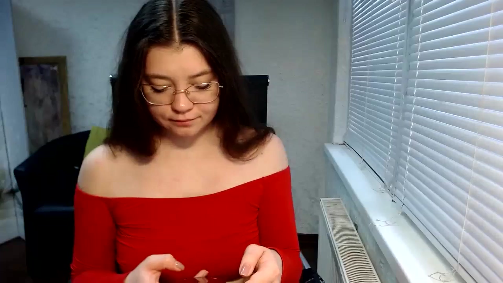 Gallery image thumbnail from SweetArinaA's myfreecams stream on, 03/15/2024, 13:54 image 12 of 20