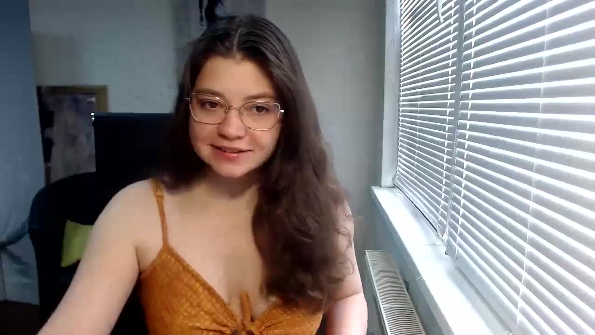 Gallery image thumbnail from SweetArinaA's myfreecams stream on, 03/28/2024, 11:07 image 5 of 20