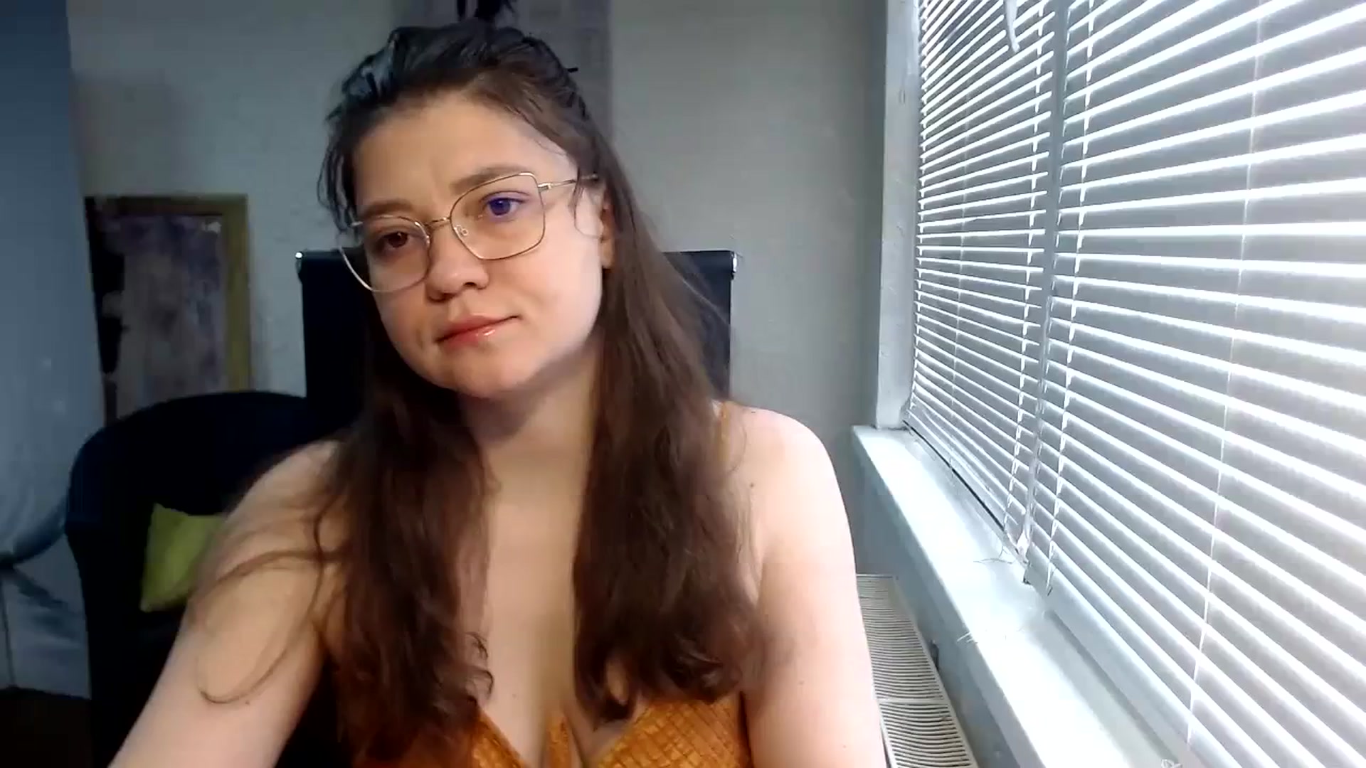 Gallery image thumbnail from SweetArinaA's myfreecams stream on, 03/28/2024, 11:07 image 1 of 20