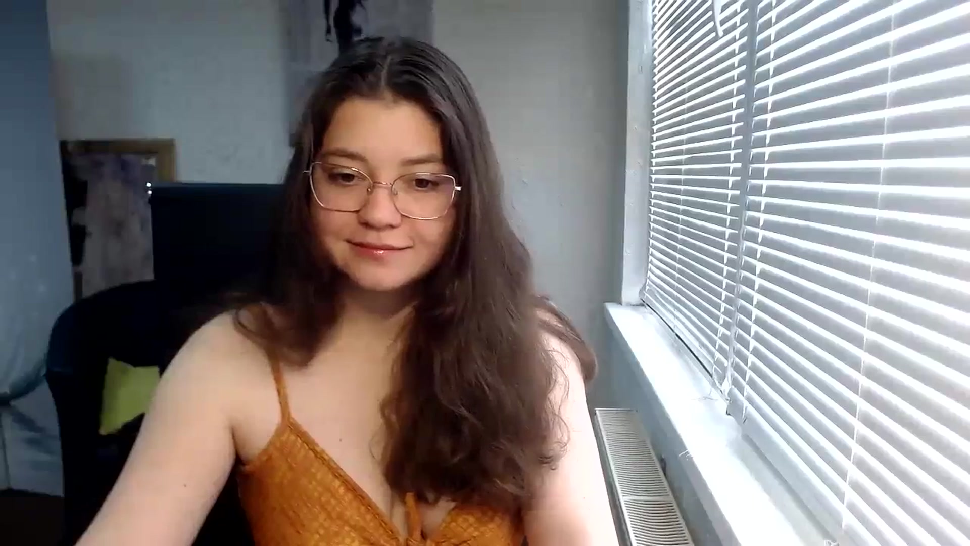 Gallery image thumbnail from SweetArinaA's myfreecams stream on, 03/28/2024, 11:07 image 9 of 20