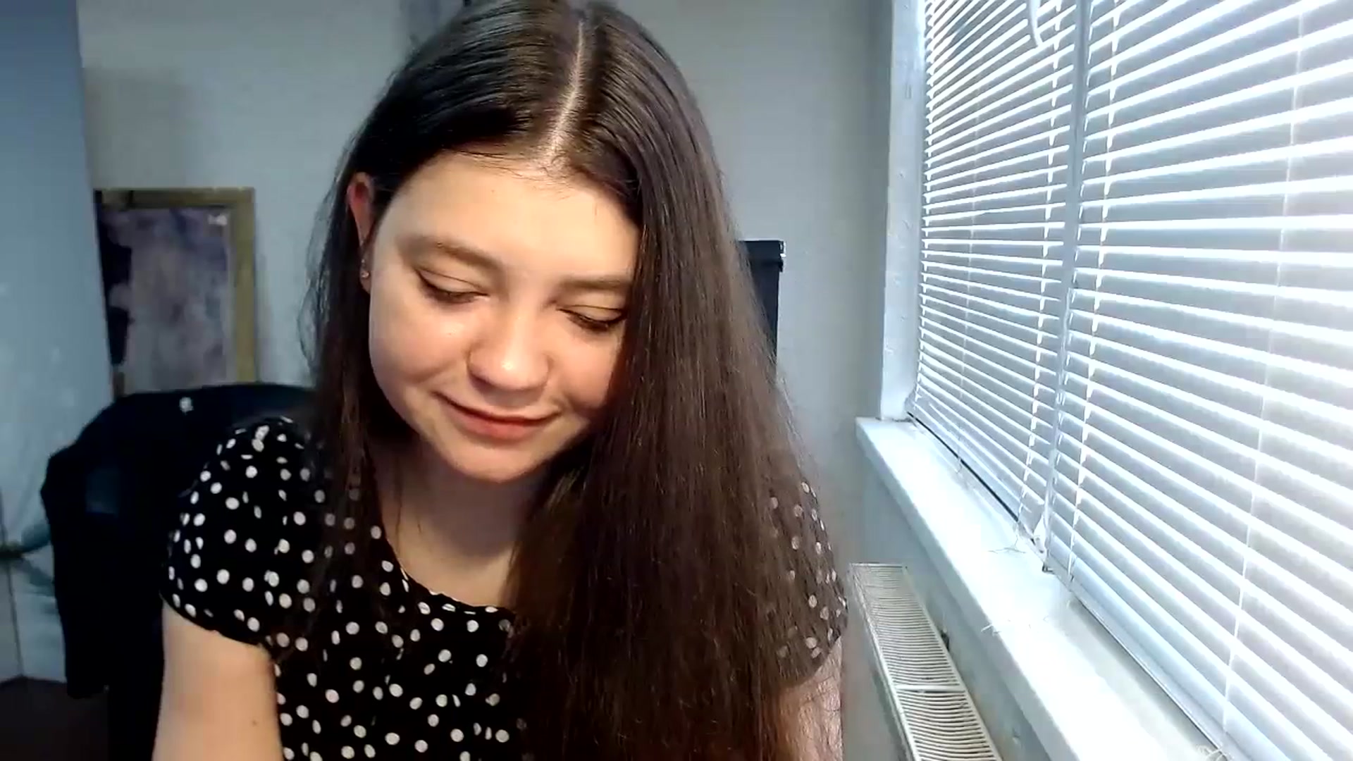 Gallery image thumbnail from SweetArinaA's myfreecams stream on, 03/31/2024, 12:02 image 8 of 20