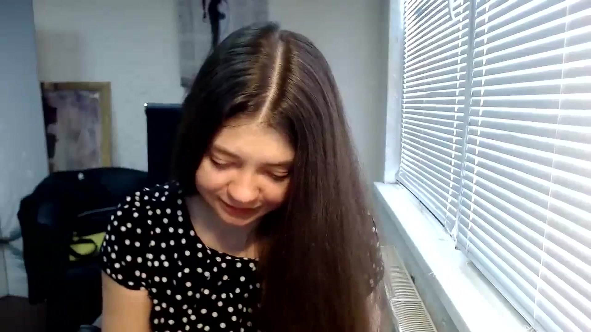 Gallery image thumbnail from SweetArinaA's myfreecams stream on, 03/31/2024, 12:02 image 9 of 20