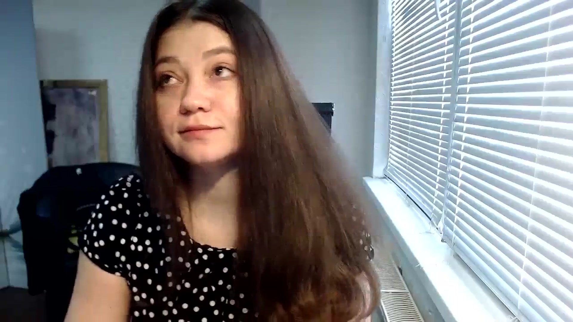 Gallery image thumbnail from SweetArinaA's myfreecams stream on, 03/31/2024, 12:02 image 7 of 20