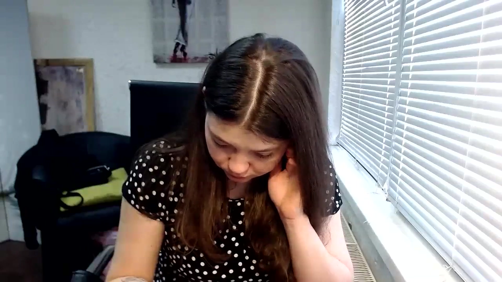 Gallery image thumbnail from SweetArinaA's myfreecams stream on, 03/31/2024, 13:29 image 4 of 20