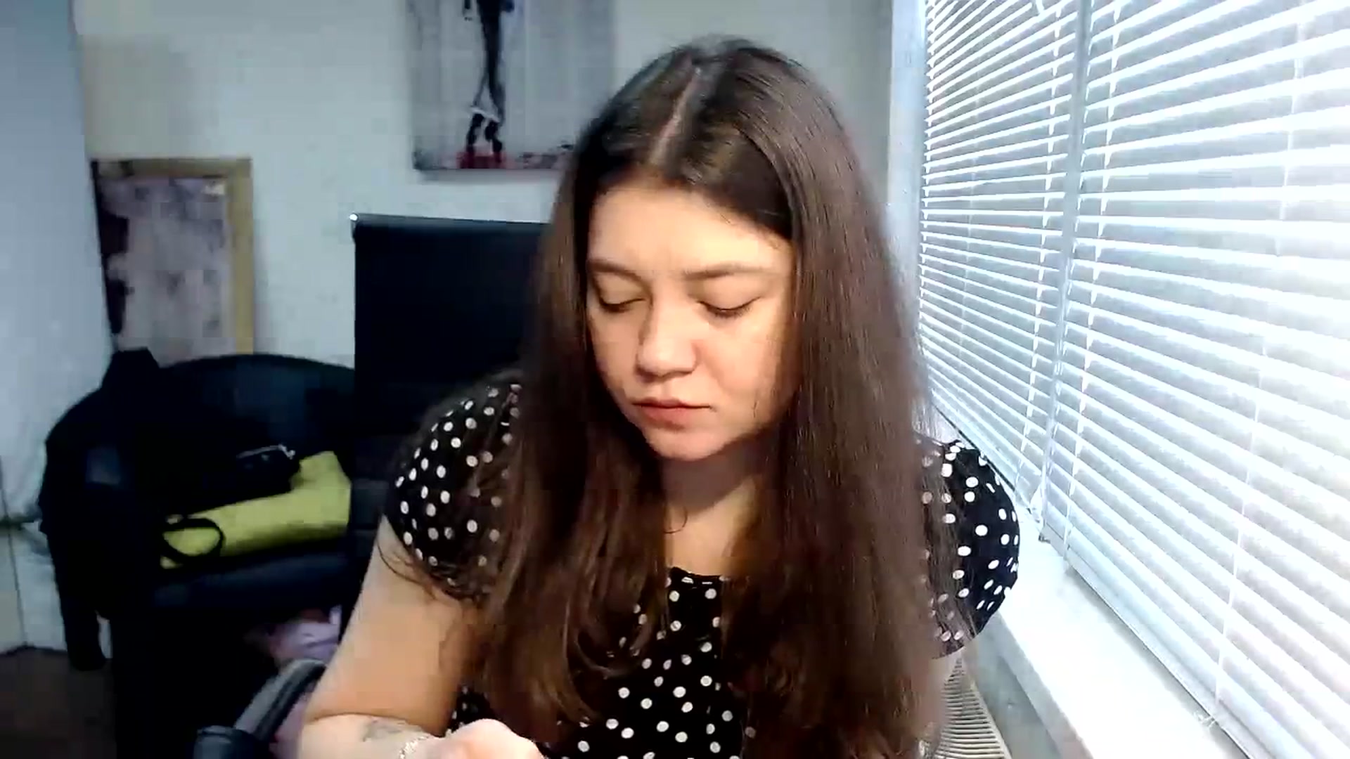 Gallery image thumbnail from SweetArinaA's myfreecams stream on, 03/31/2024, 13:29 image 3 of 20