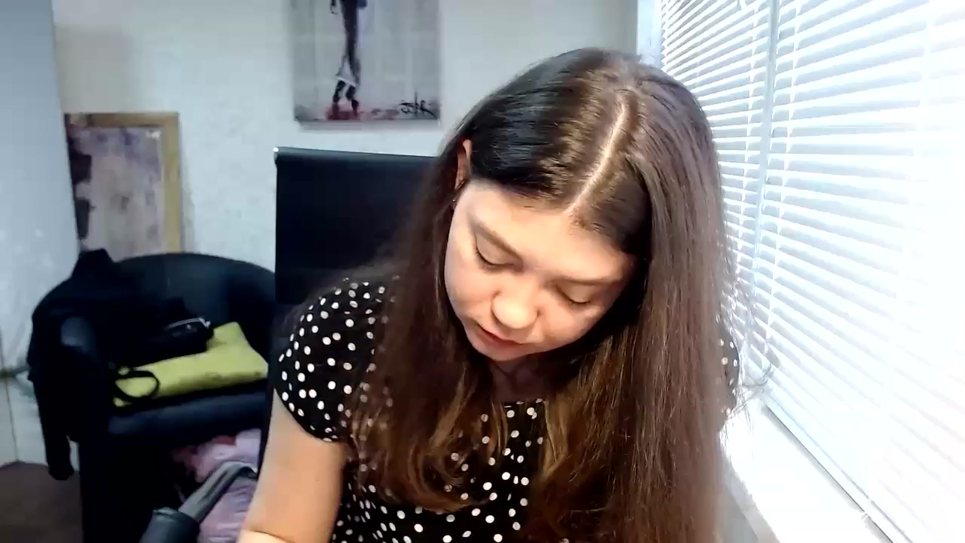 Gallery image thumbnail from SweetArinaA's myfreecams stream on, 03/31/2024, 13:29 image 16 of 20