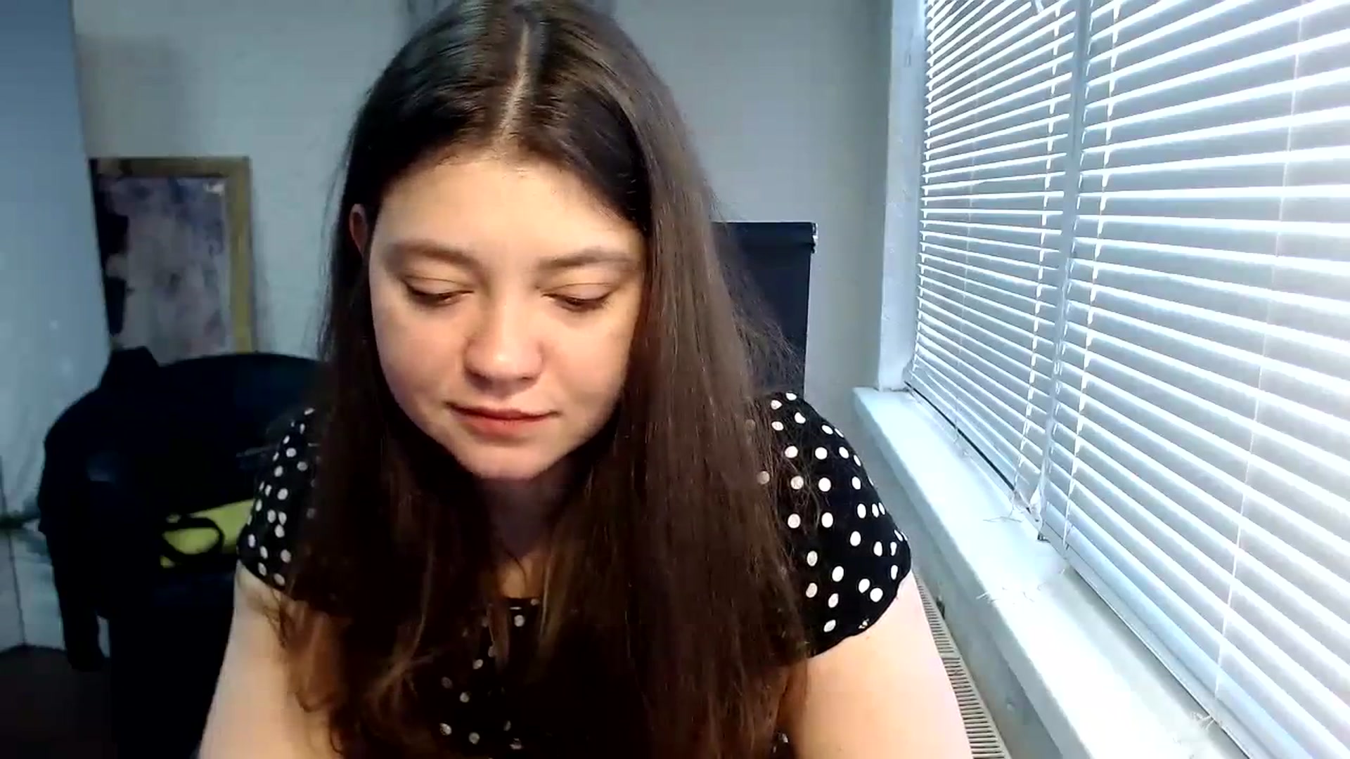 Gallery image thumbnail from SweetArinaA's myfreecams stream on, 03/31/2024, 13:29 image 12 of 20