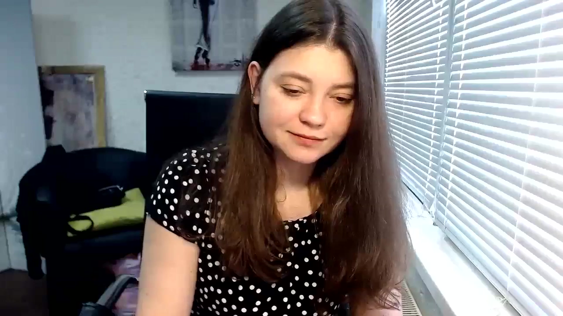 Gallery image thumbnail from SweetArinaA's myfreecams stream on, 03/31/2024, 13:29 image 8 of 20