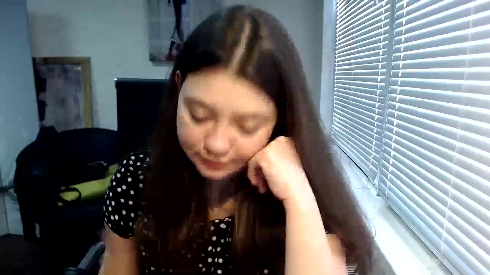 Gallery image thumbnail from SweetArinaA's myfreecams stream on, 03/31/2024, 13:29 image 14 of 20