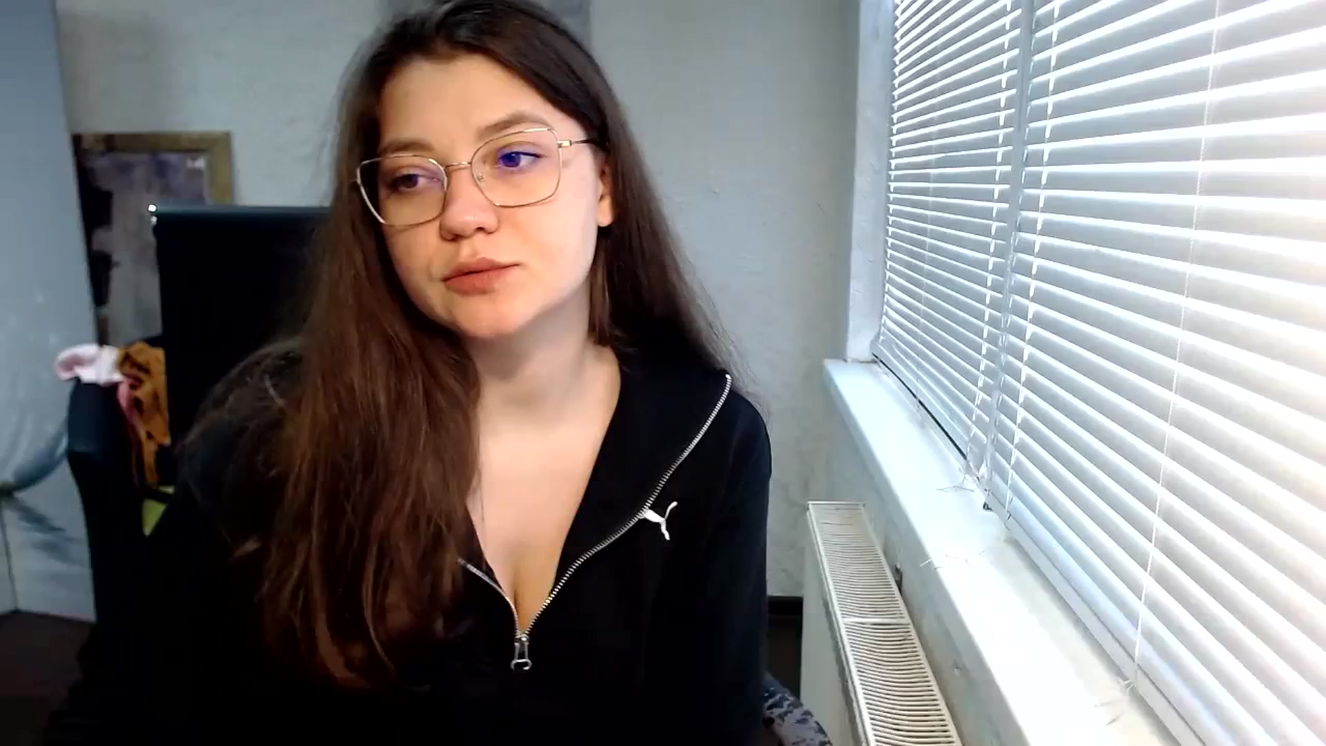 Gallery image thumbnail from SweetArinaA's myfreecams stream on, 03/31/2024, 15:05 image 17 of 20