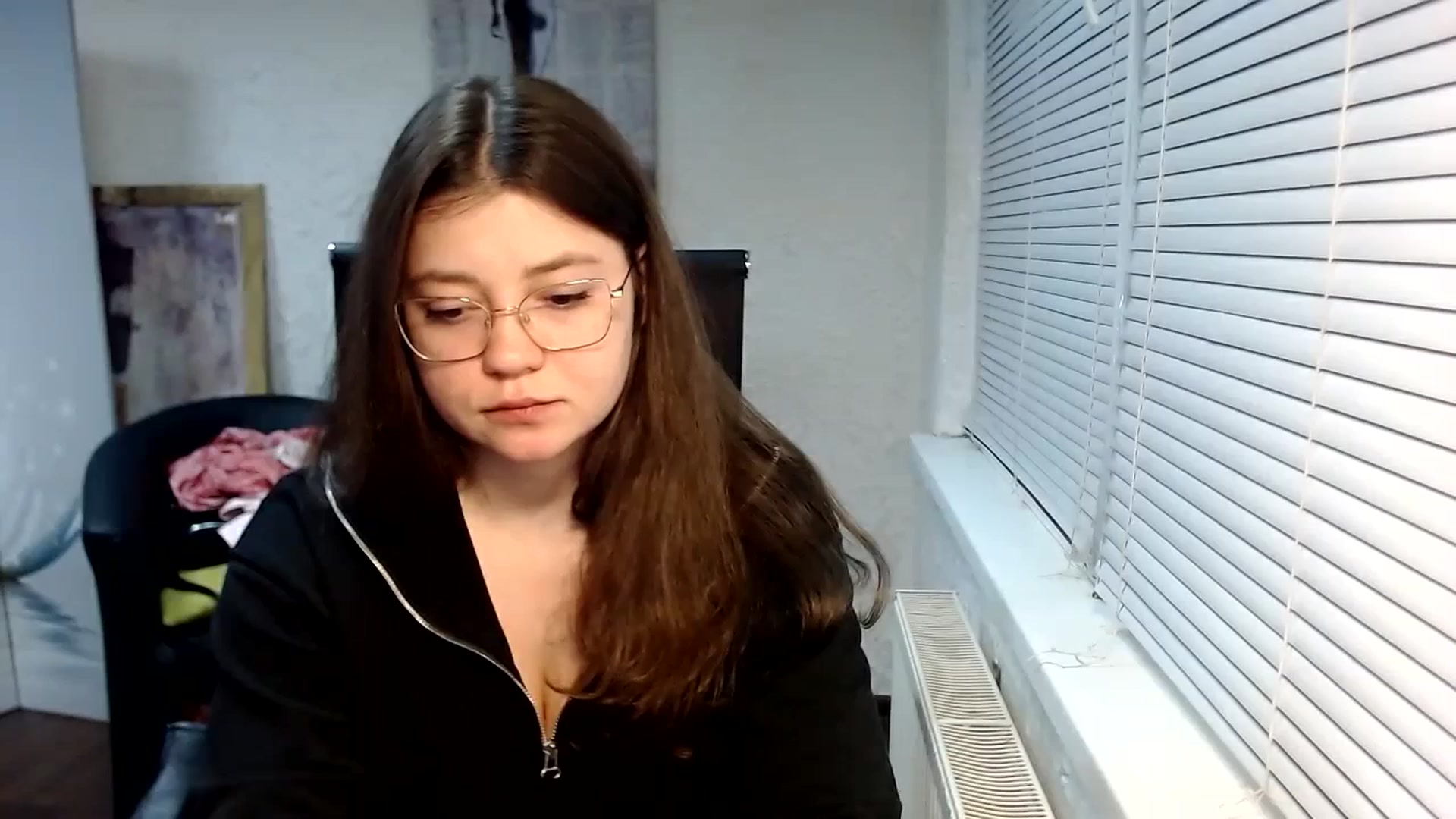Gallery image thumbnail from SweetArinaA's myfreecams stream on, 03/31/2024, 16:40 image 16 of 20