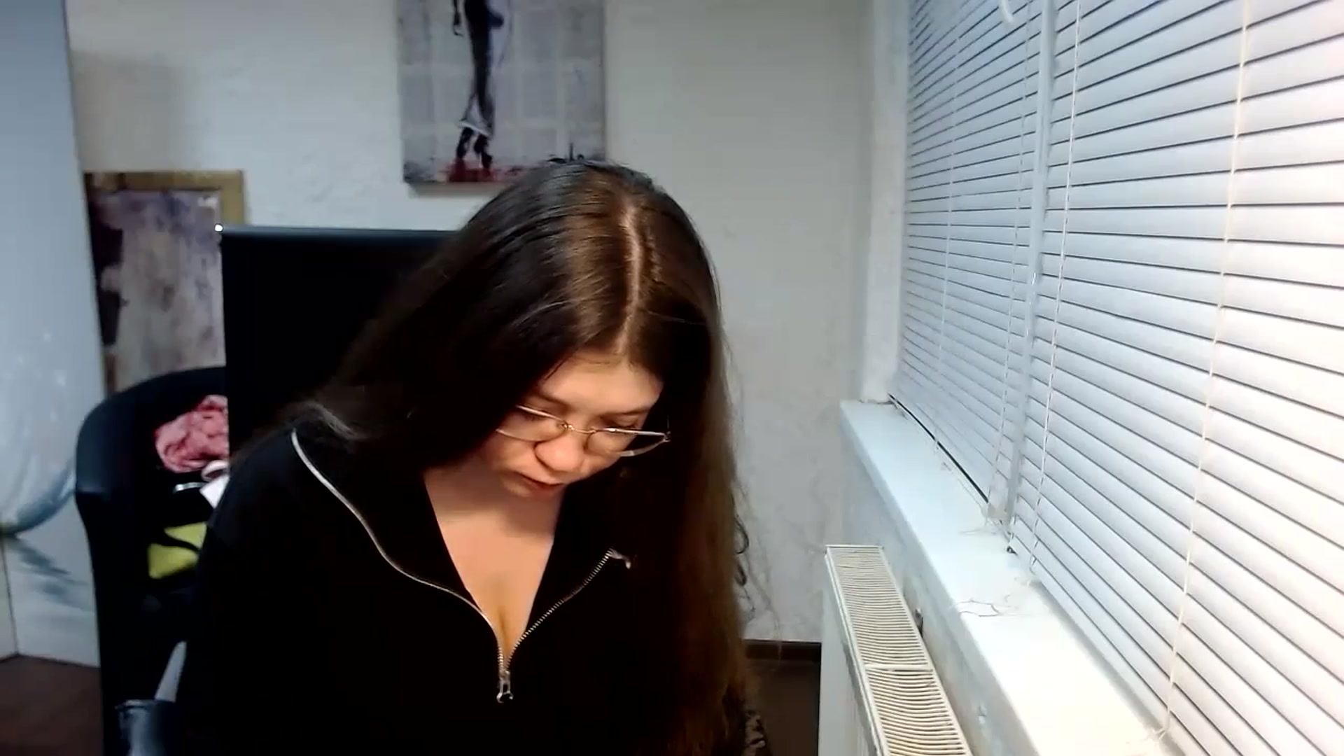 Gallery image thumbnail from SweetArinaA's myfreecams stream on, 03/31/2024, 16:40 image 10 of 20