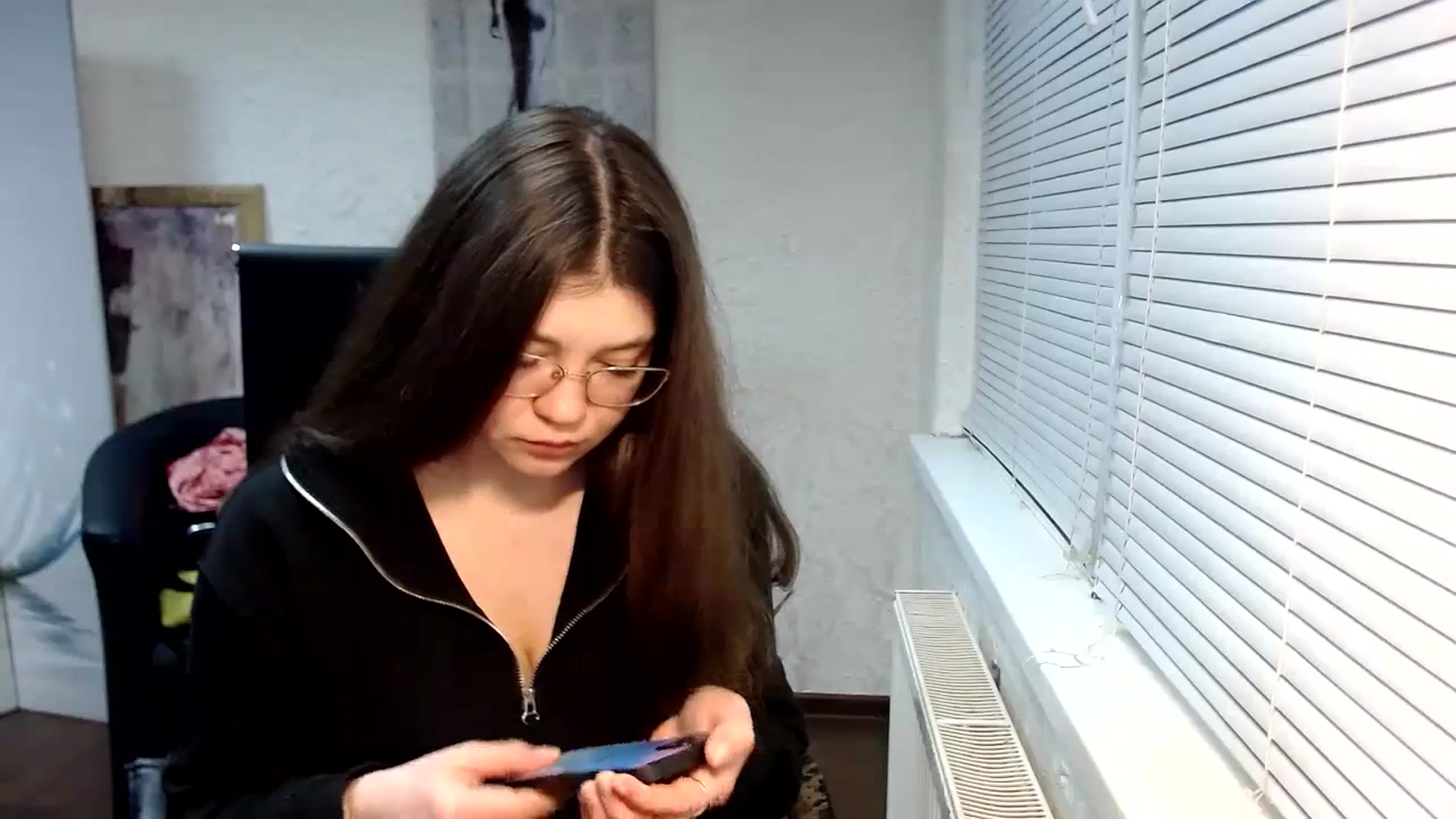 Gallery image thumbnail from SweetArinaA's myfreecams stream on, 03/31/2024, 16:40 image 11 of 20