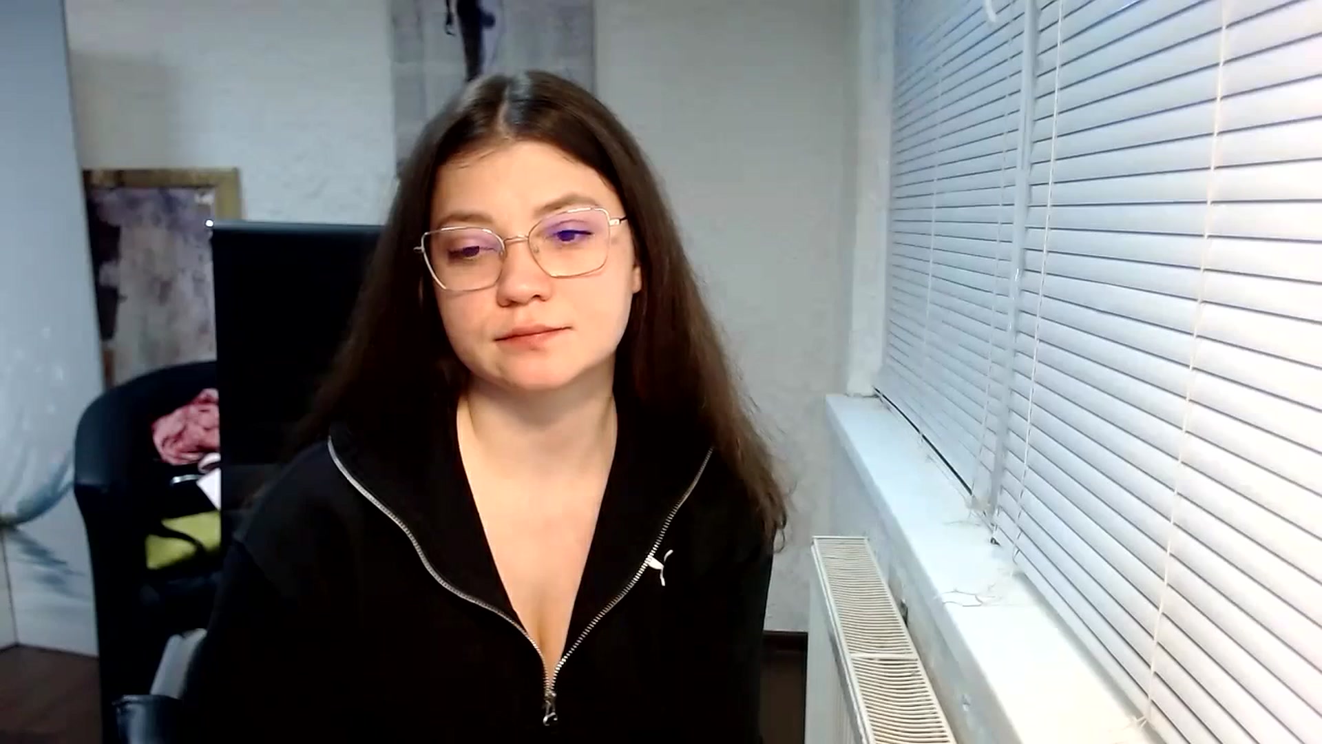 Gallery image thumbnail from SweetArinaA's myfreecams stream on, 03/31/2024, 16:40 image 2 of 20