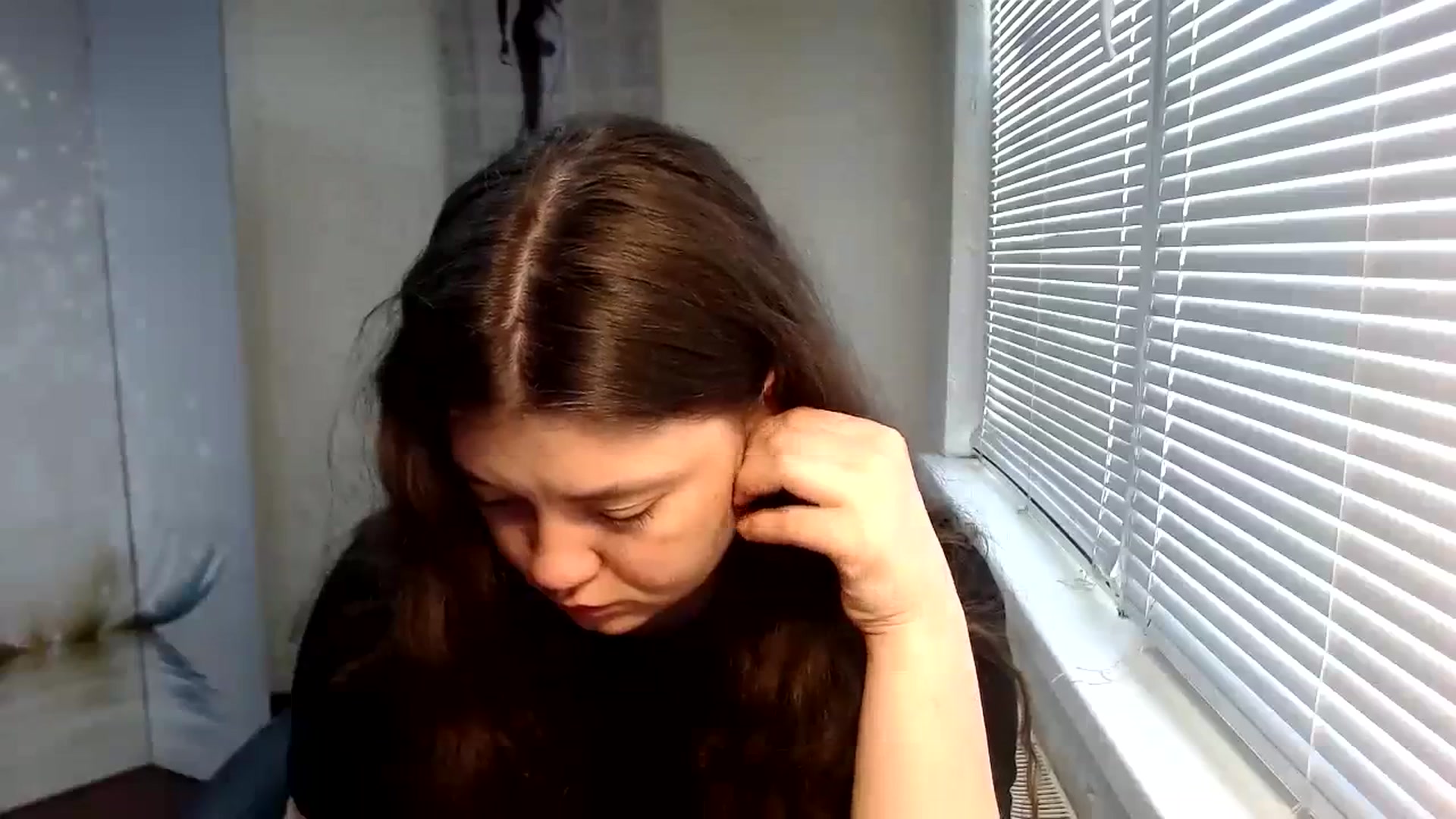 Gallery image thumbnail from SweetArinaA's myfreecams stream on, 04/12/2024, 12:04 image 5 of 20