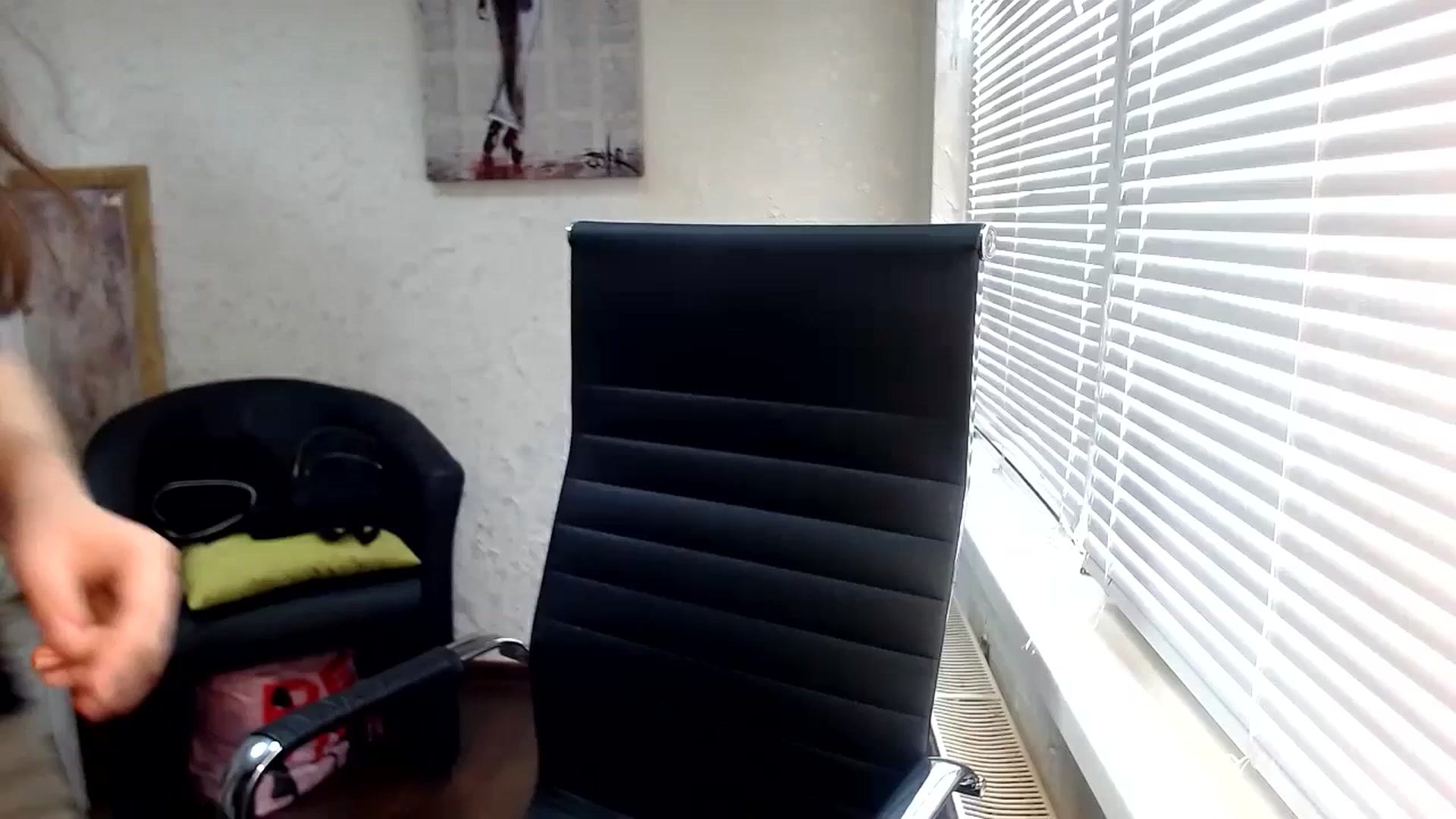 Gallery image thumbnail from SweetArinaA's myfreecams stream on, 04/14/2024, 11:49 image 1 of 20