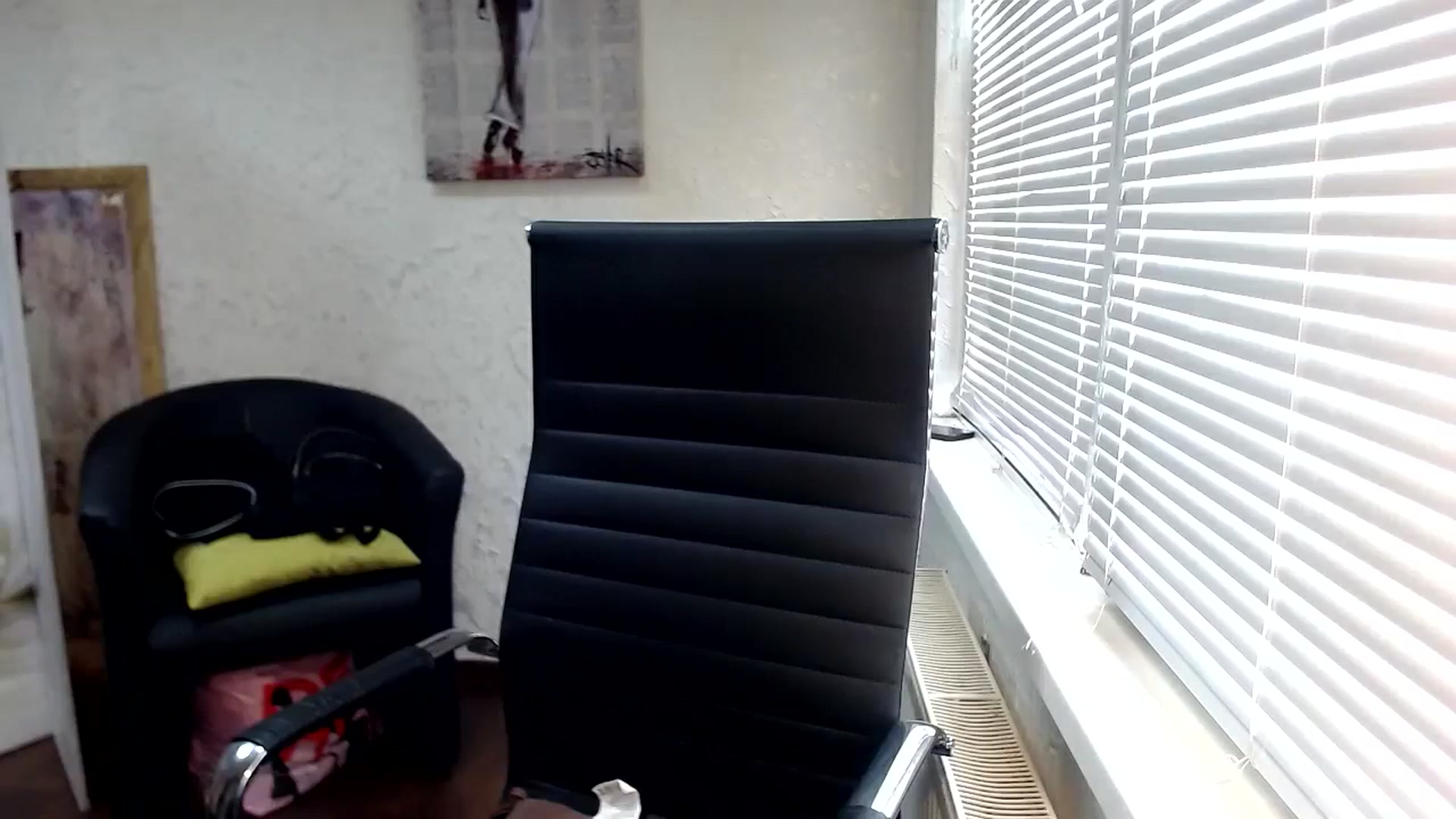 Gallery image thumbnail from SweetArinaA's myfreecams stream on, 04/14/2024, 11:49 image 14 of 20