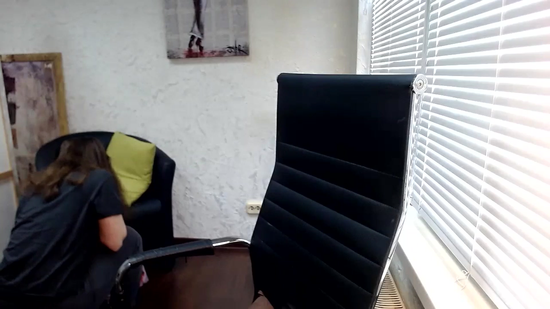 Gallery image thumbnail from SweetArinaA's myfreecams stream on, 04/25/2024, 09:21 image 7 of 20