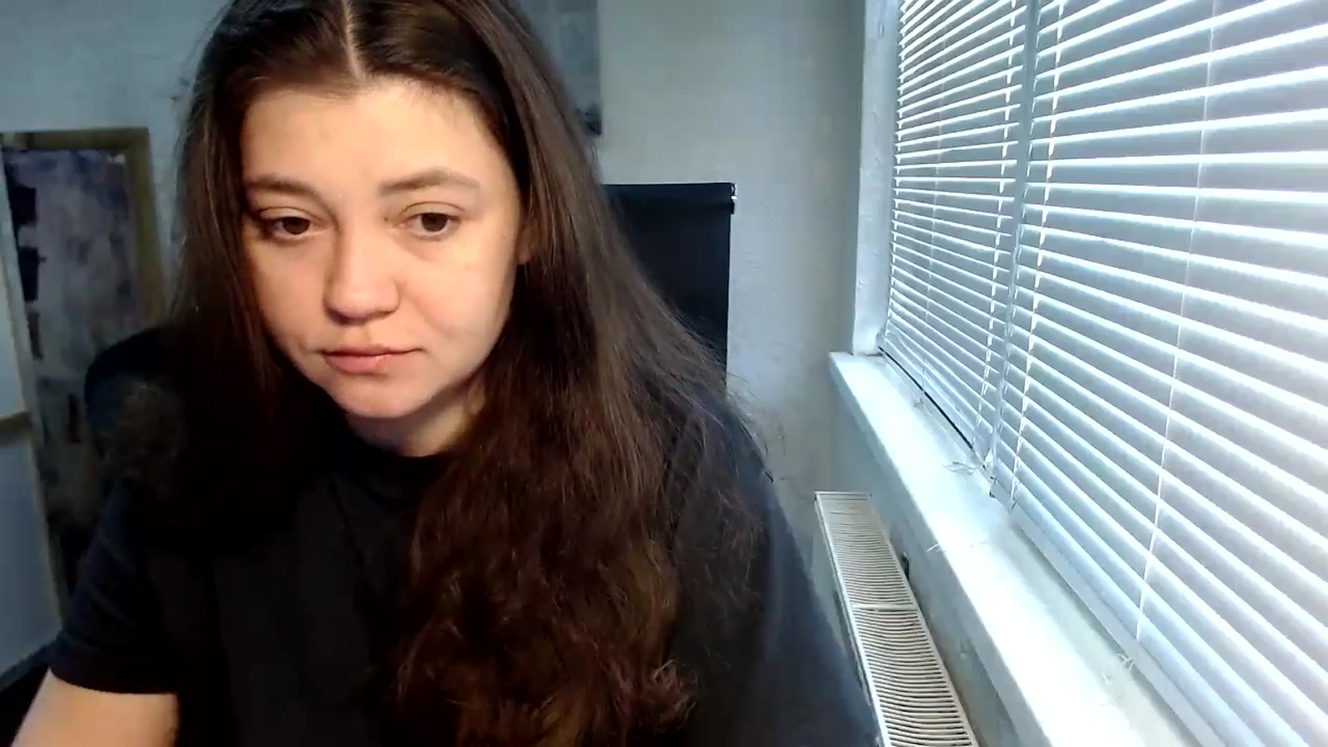 Gallery image thumbnail from SweetArinaA's myfreecams stream on, 04/25/2024, 09:21 image 2 of 20