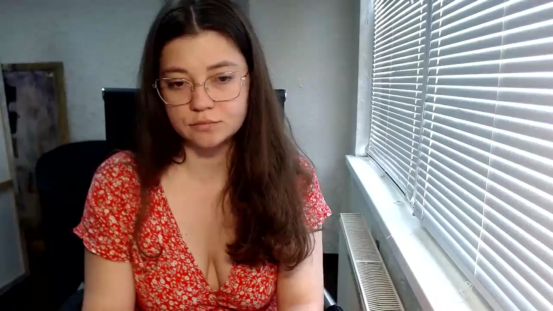 Gallery image thumbnail from SweetArinaA's myfreecams stream on, 04/25/2024, 10:53 image 5 of 20