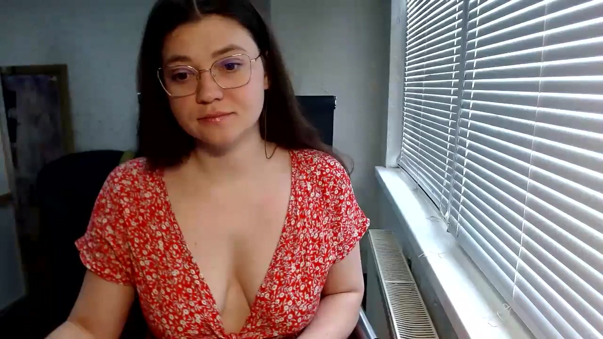 Gallery image thumbnail from SweetArinaA's myfreecams stream on, 04/25/2024, 10:53 image 20 of 20