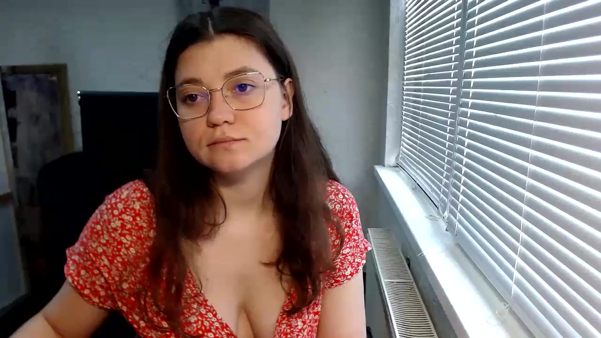 Gallery image thumbnail from SweetArinaA's myfreecams stream on, 04/25/2024, 10:53 image 9 of 20