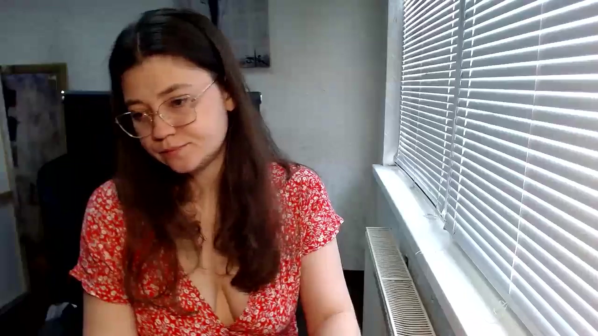 Gallery image thumbnail from SweetArinaA's myfreecams stream on, 04/25/2024, 10:53 image 15 of 20