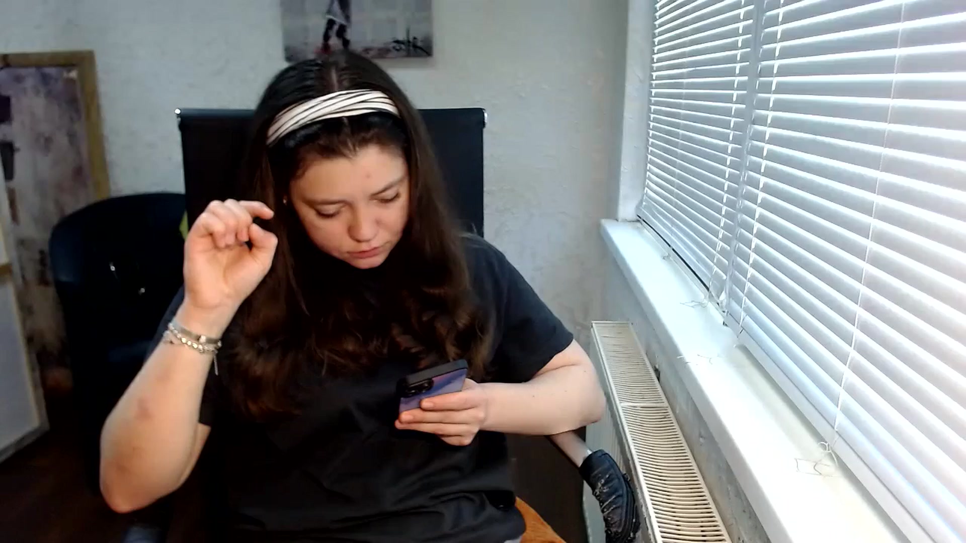 Gallery image thumbnail from SweetArinaA's myfreecams stream on, 04/30/2024, 11:35 image 9 of 20