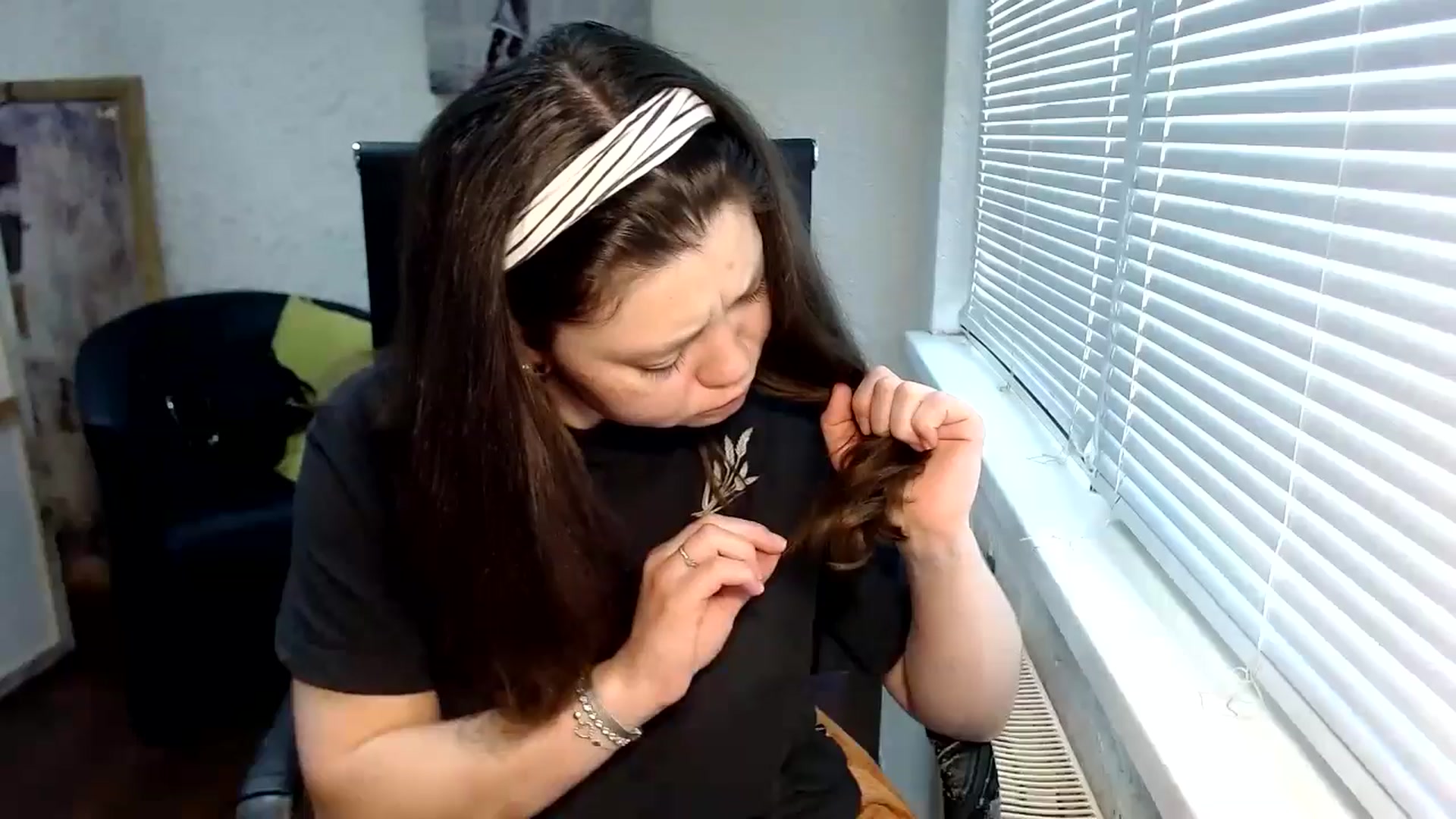 Gallery image thumbnail from SweetArinaA's myfreecams stream on, 04/30/2024, 11:35 image 15 of 20