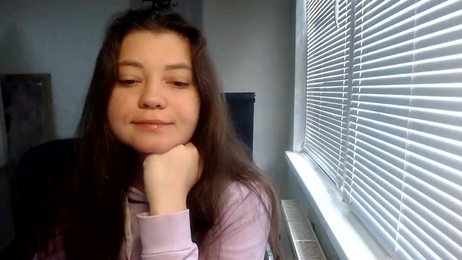 Gallery image thumbnail from SweetArinaA's myfreecams stream on, 05/13/2024, 07:13 image 8 of 20
