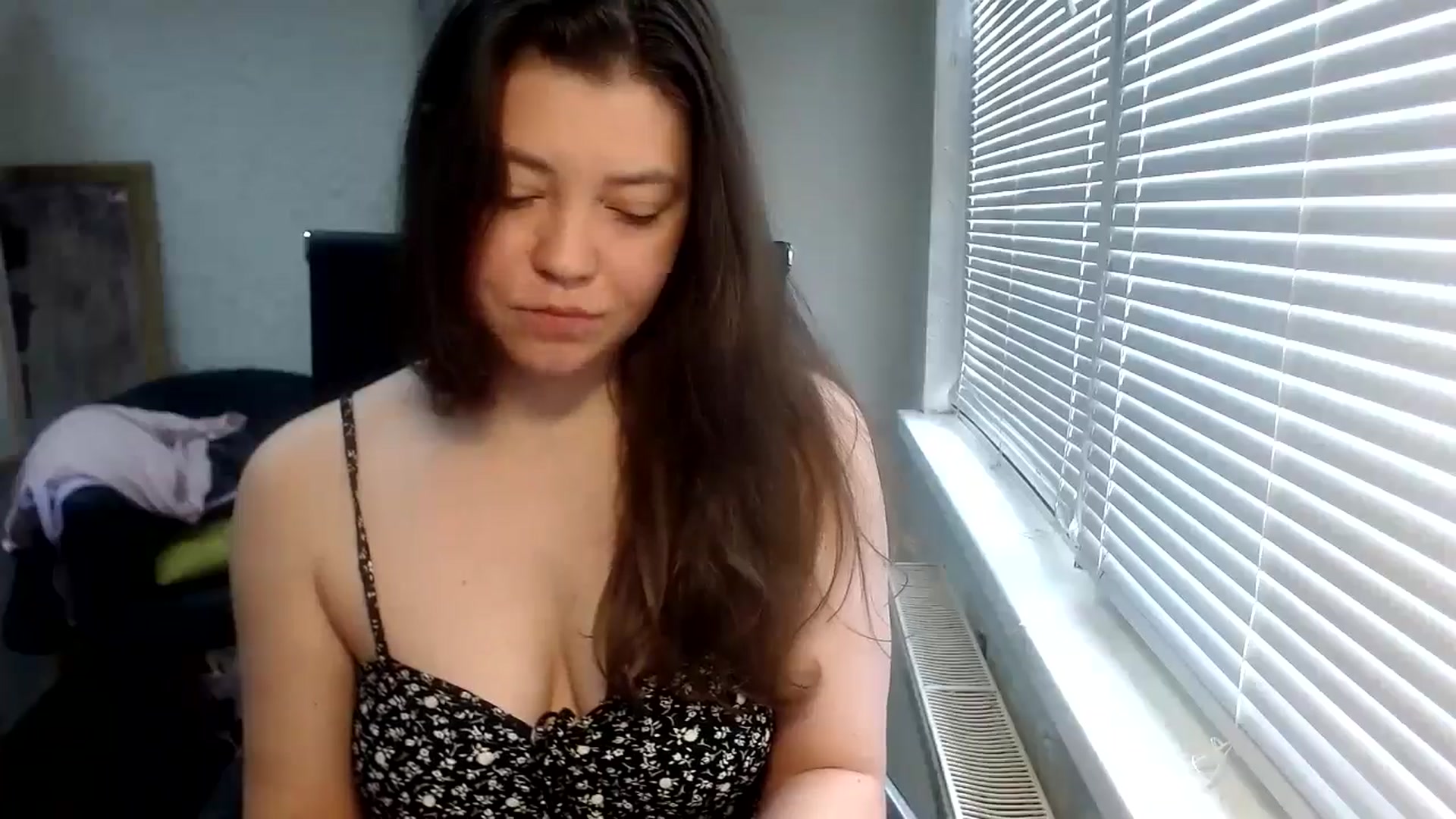 Gallery image thumbnail from SweetArinaA's myfreecams stream on, 05/13/2024, 07:56 image 14 of 20