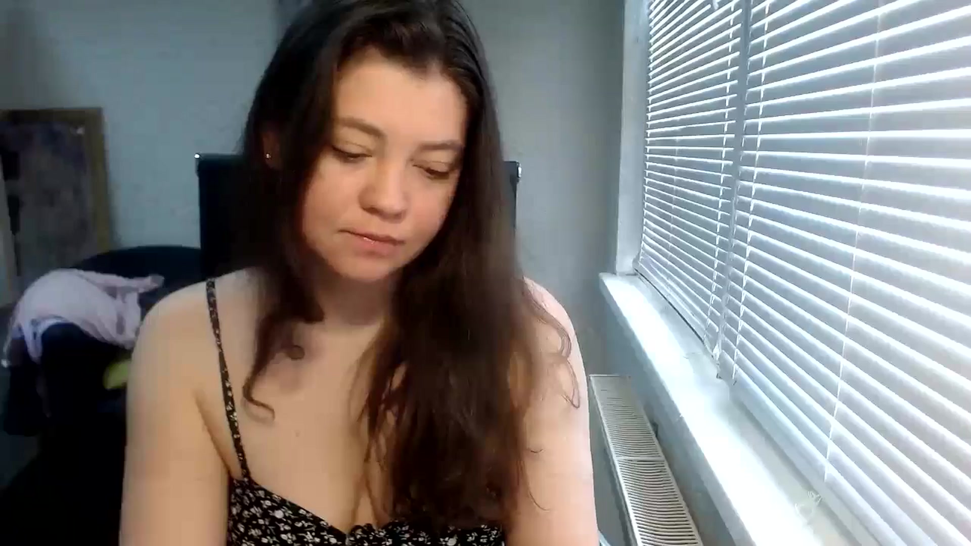 Gallery image thumbnail from SweetArinaA's myfreecams stream on, 05/13/2024, 07:56 image 18 of 20