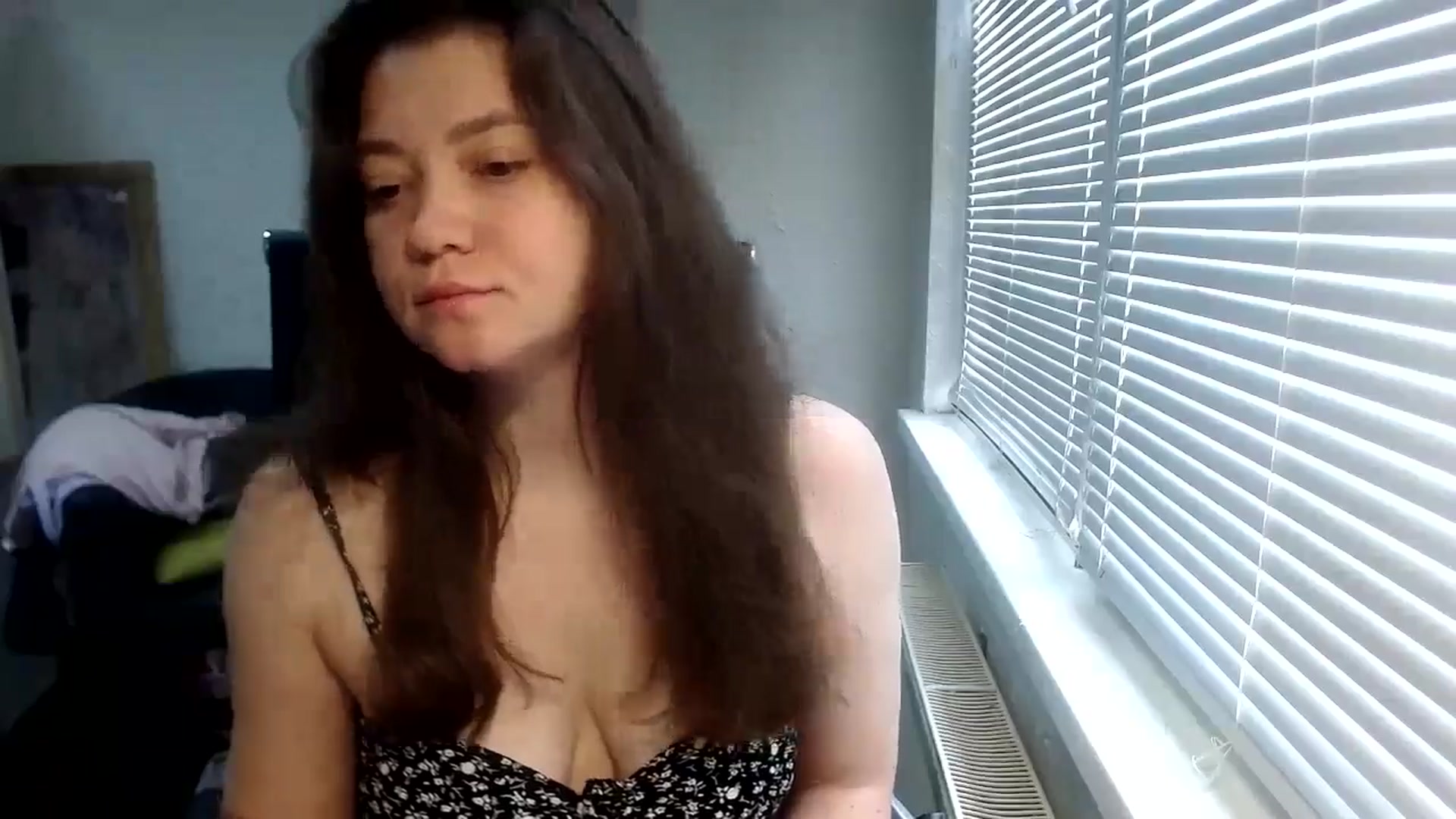 Gallery image thumbnail from SweetArinaA's myfreecams stream on, 05/13/2024, 08:09 image 12 of 20