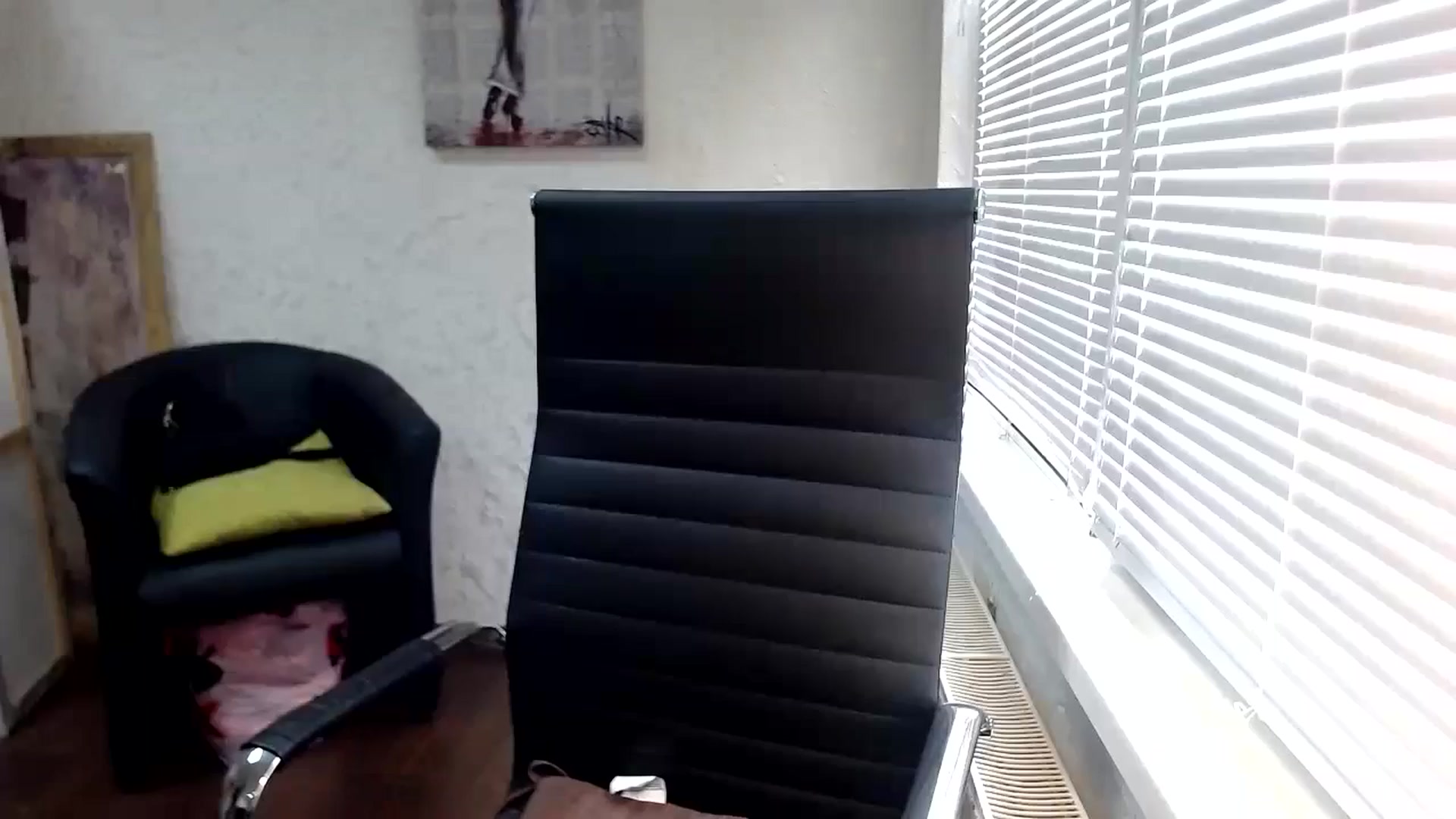 Gallery image thumbnail from SweetArinaA's myfreecams stream on, 05/14/2024, 09:30 image 1 of 20