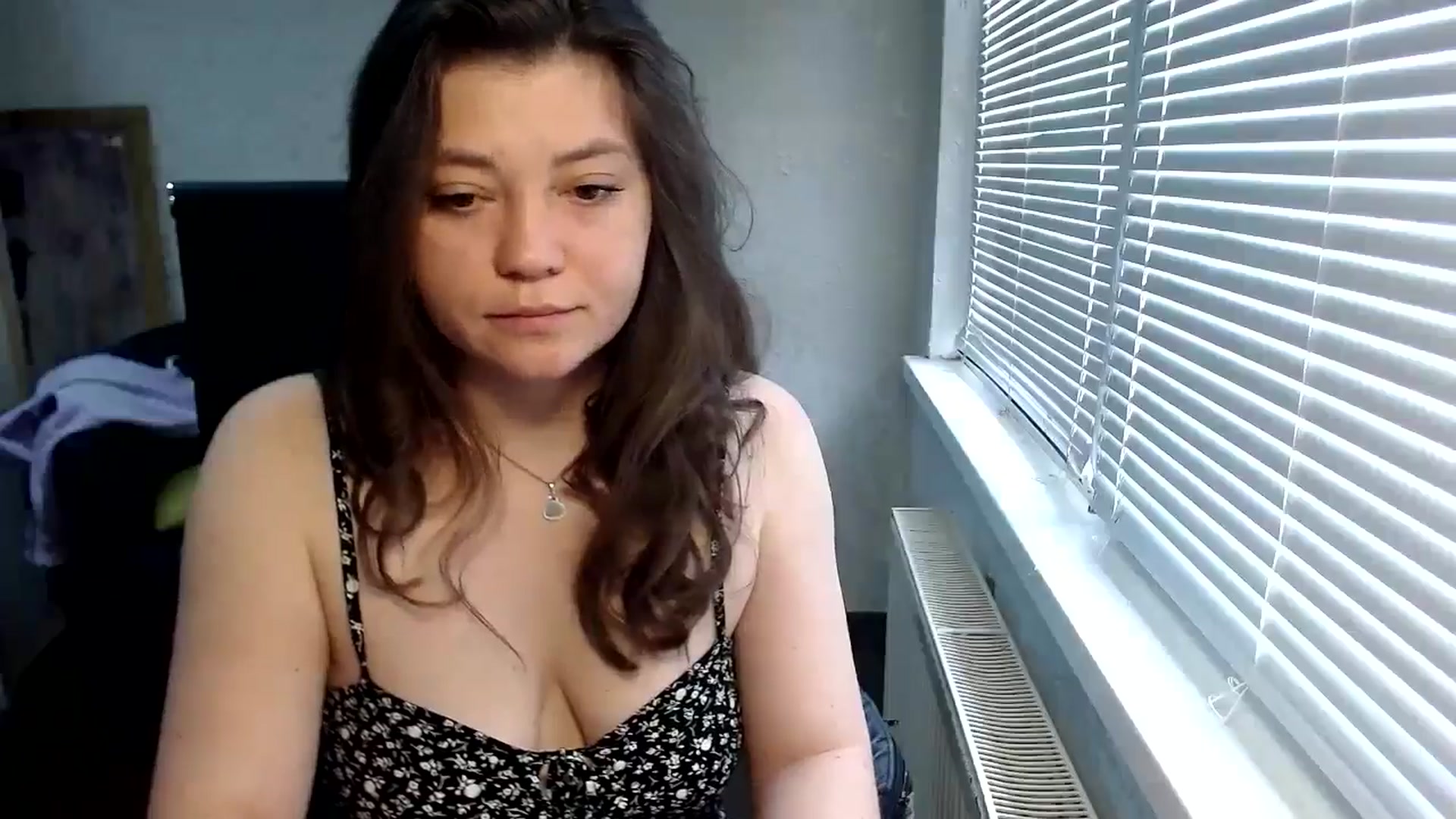 Gallery image thumbnail from SweetArinaA's myfreecams stream on, 05/14/2024, 10:52 image 4 of 20