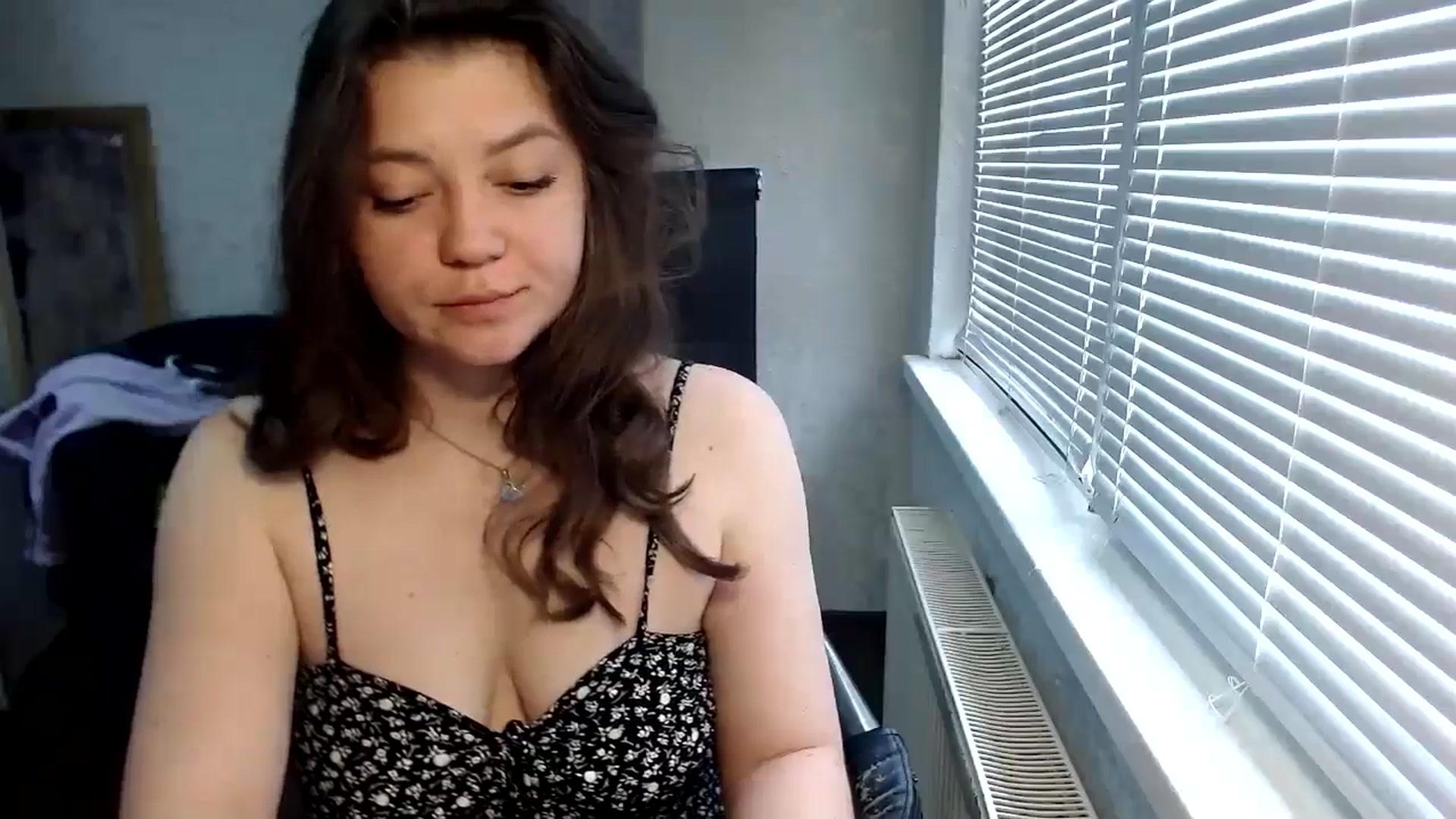 Gallery image thumbnail from SweetArinaA's myfreecams stream on, 05/14/2024, 10:52 image 7 of 20