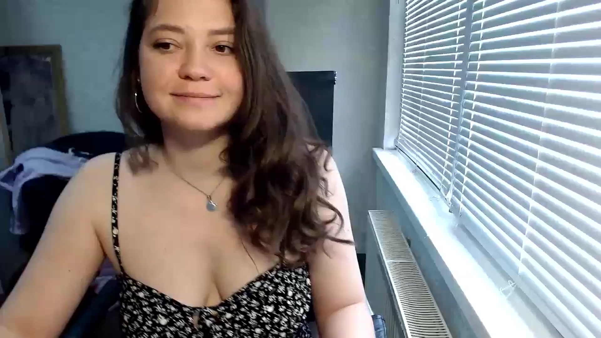 Gallery image thumbnail from SweetArinaA's myfreecams stream on, 05/14/2024, 10:52 image 1 of 20