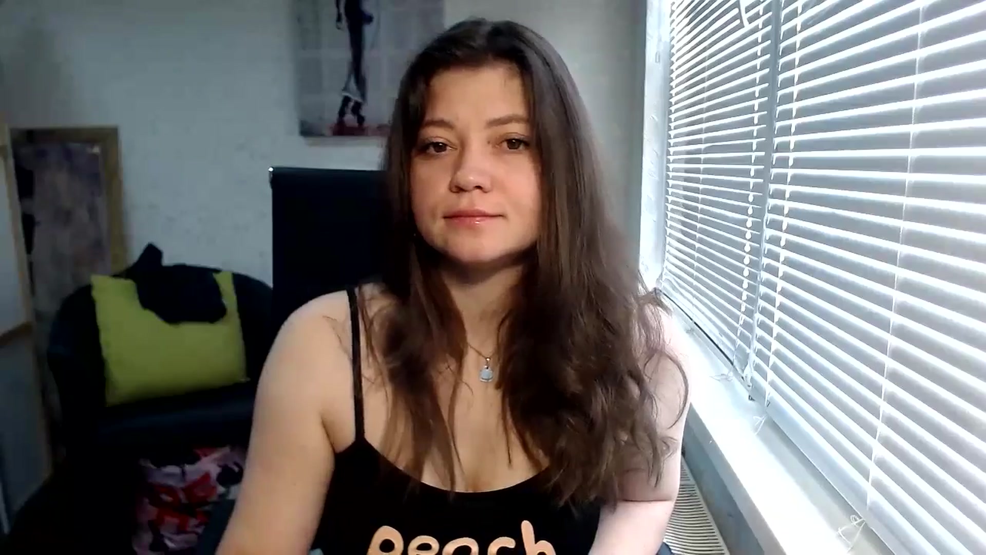 Gallery image thumbnail from SweetArinaA's myfreecams stream on, 05/15/2024, 07:02 image 18 of 20