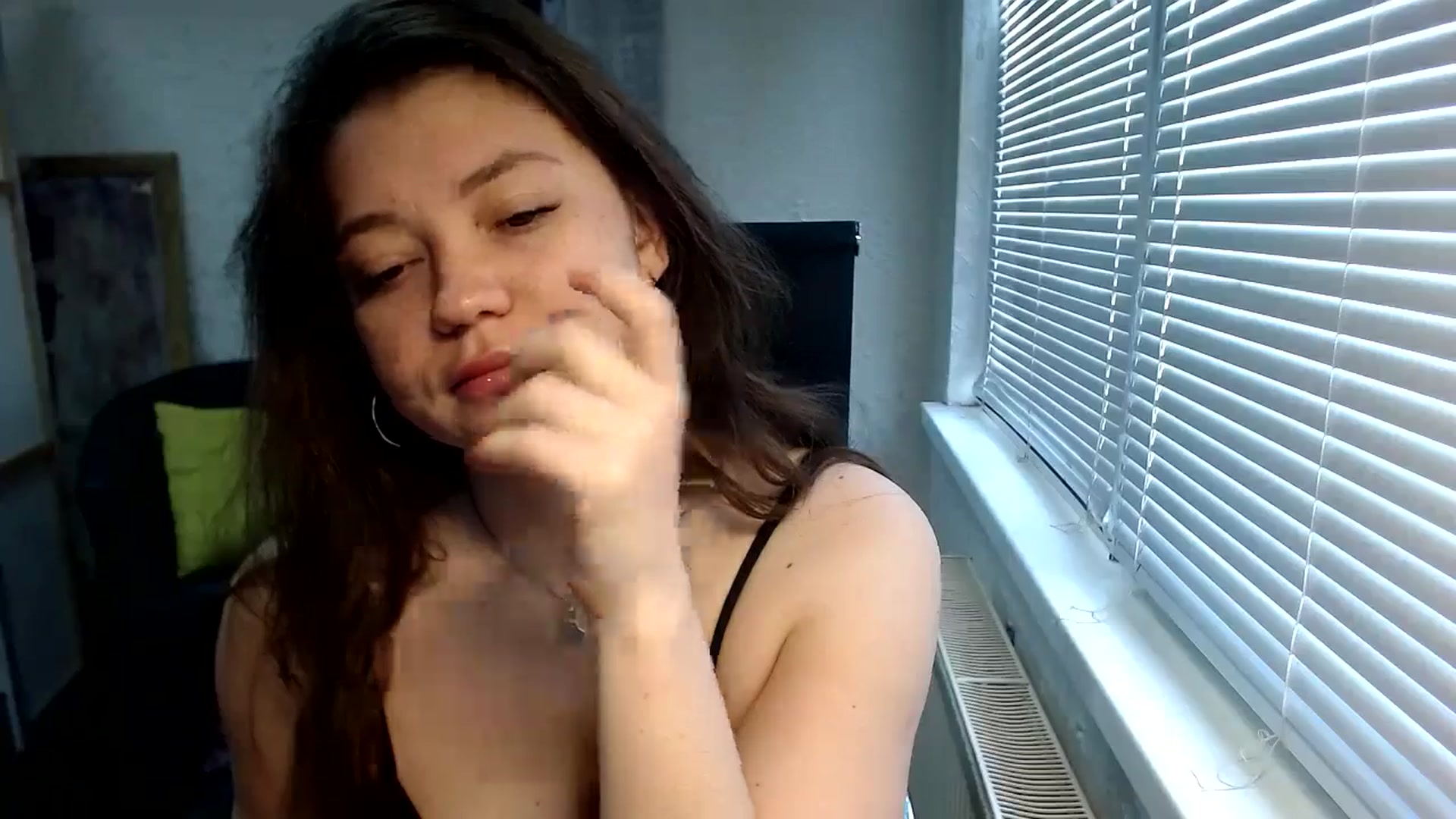 Gallery image thumbnail from SweetArinaA's myfreecams stream on, 05/15/2024, 08:04 image 4 of 20