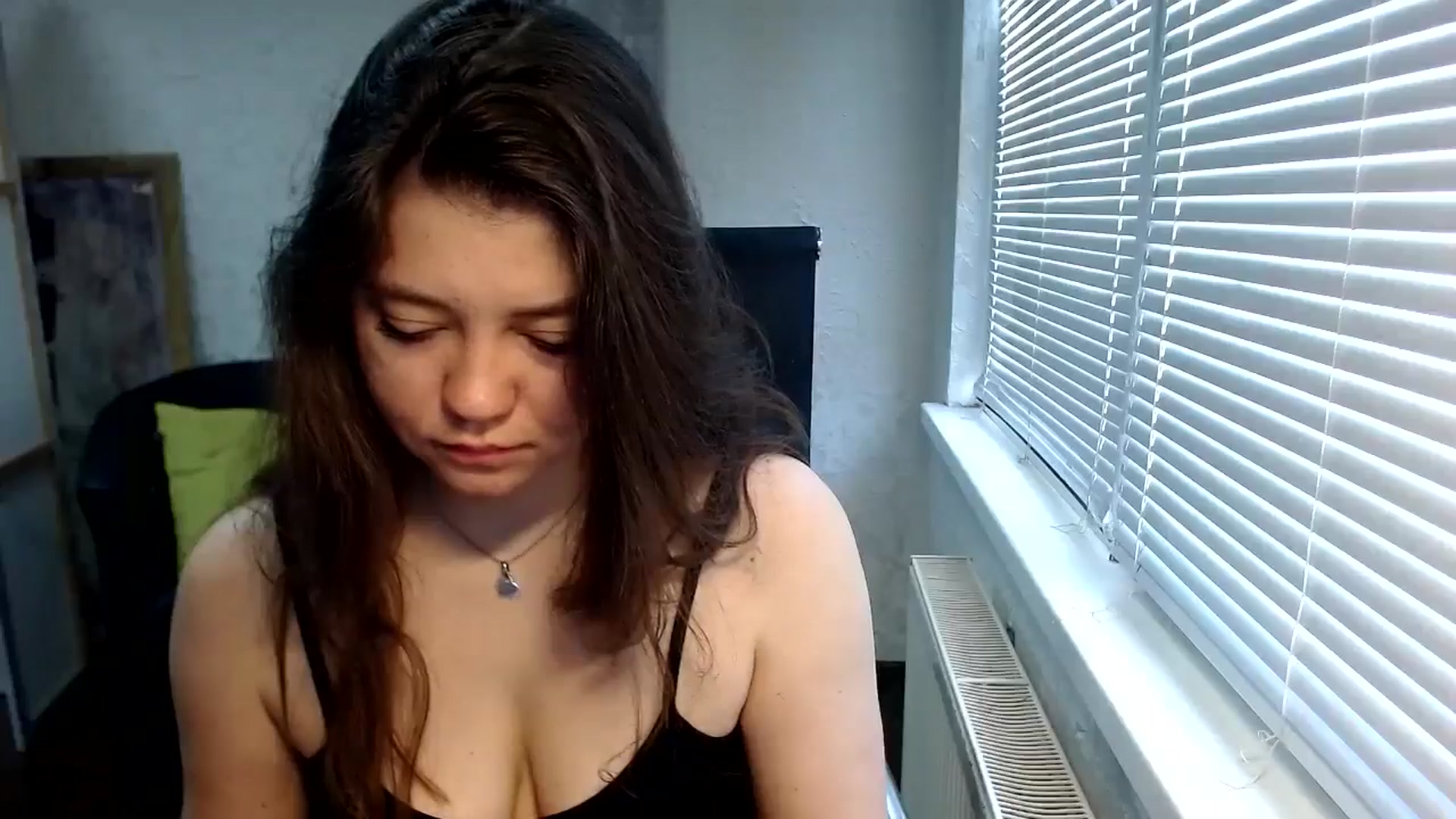Gallery image thumbnail from SweetArinaA's myfreecams stream on, 05/15/2024, 08:04 image 5 of 20