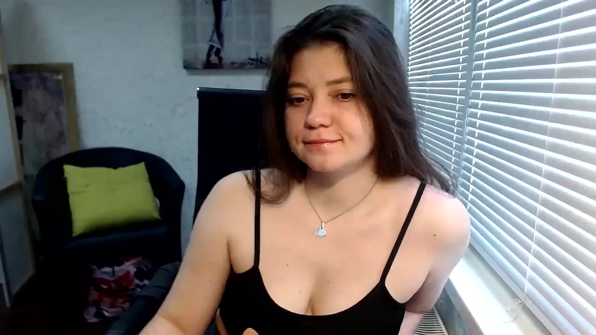 Gallery image thumbnail from SweetArinaA's myfreecams stream on, 05/15/2024, 08:04 image 8 of 20