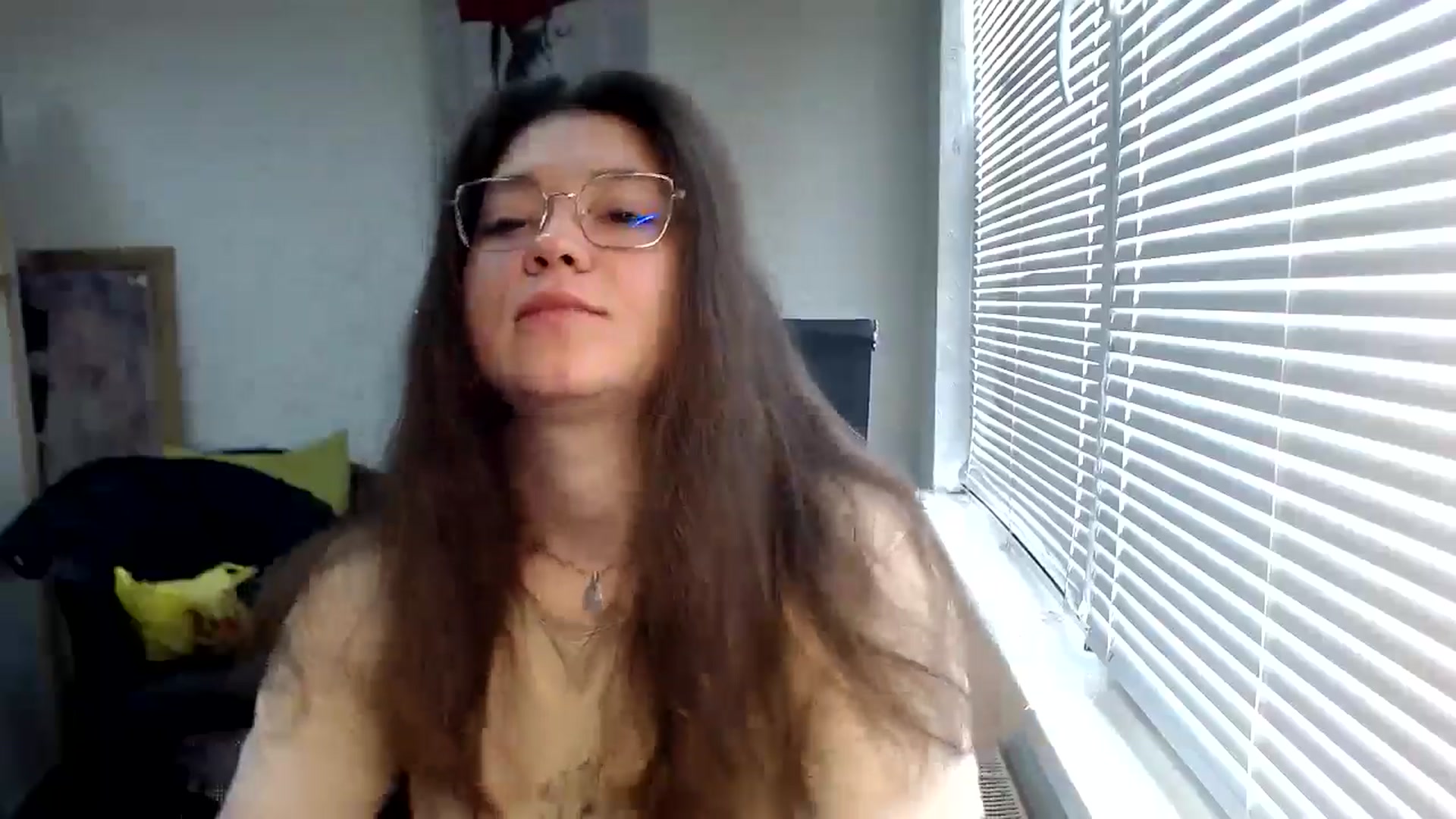 Gallery image thumbnail from SweetArinaA's myfreecams stream on, 05/18/2024, 10:13 image 19 of 20