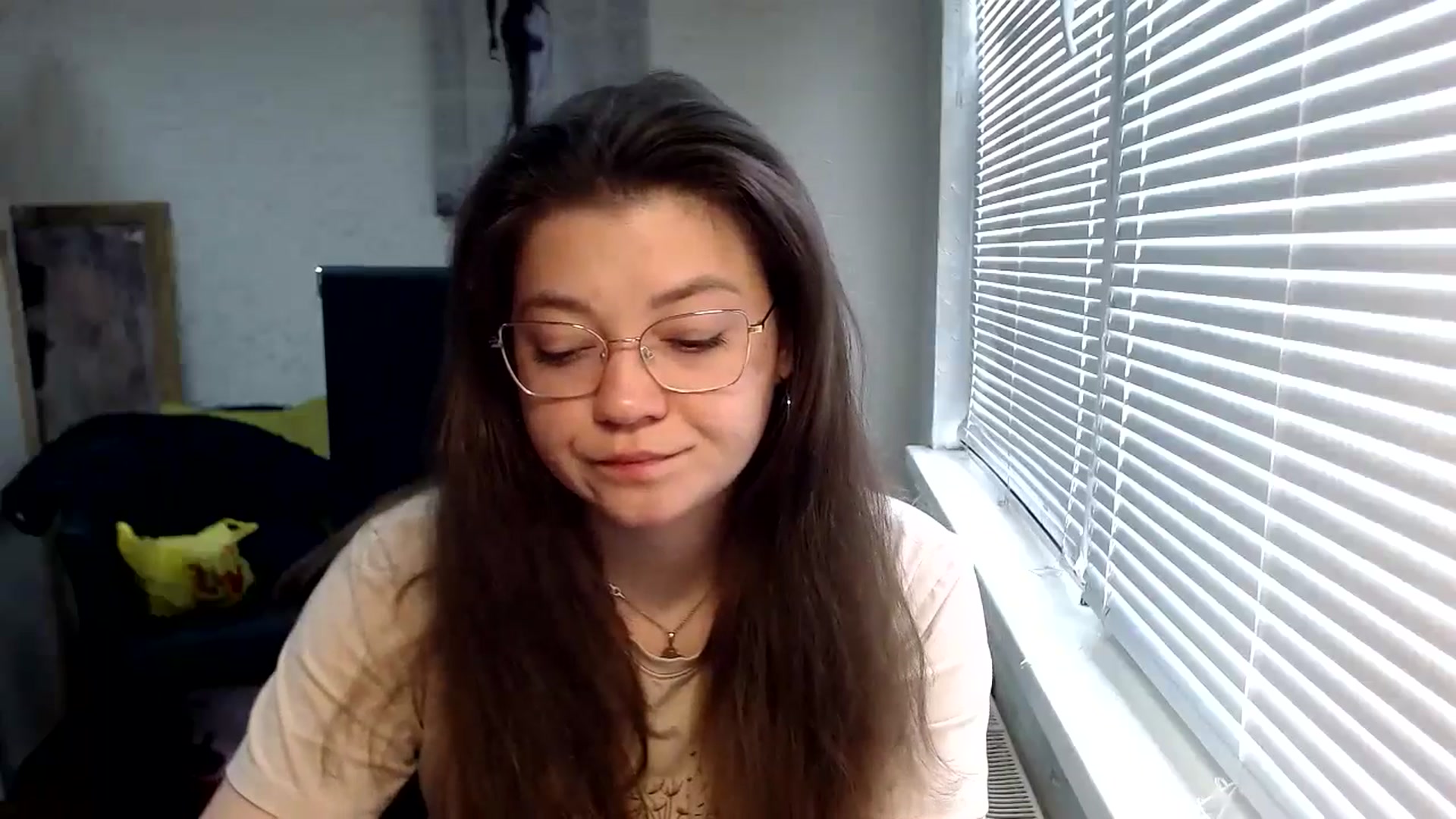 Gallery image thumbnail from SweetArinaA's myfreecams stream on, 05/18/2024, 10:13 image 2 of 20